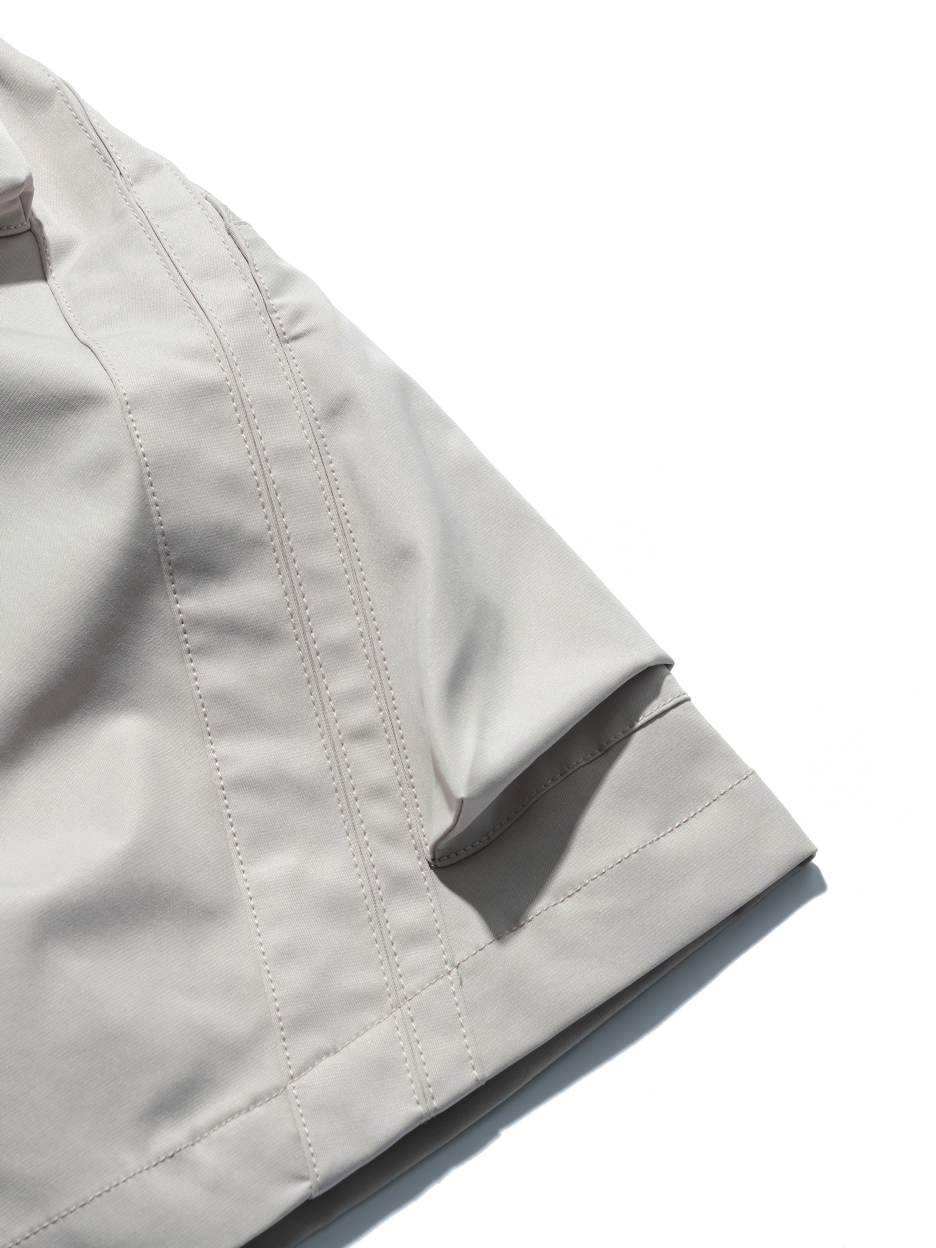 SS23 / 14 —  S23-070 Penetrate Pocket Shorts  (Khaki Grey)