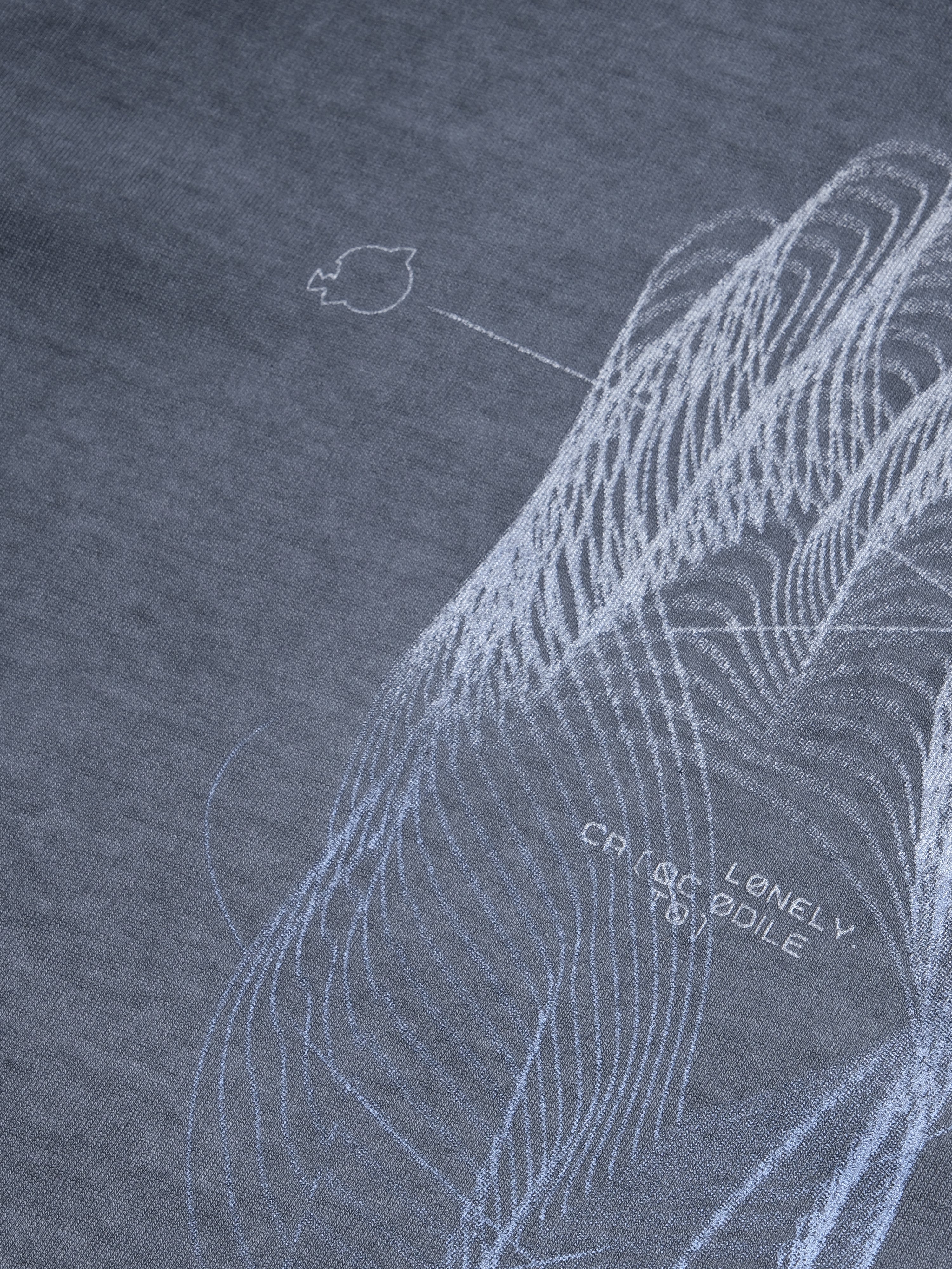 S25-OL-T Octo x Lonely.crocodile Silent Motion Graphic Tee (Navy)