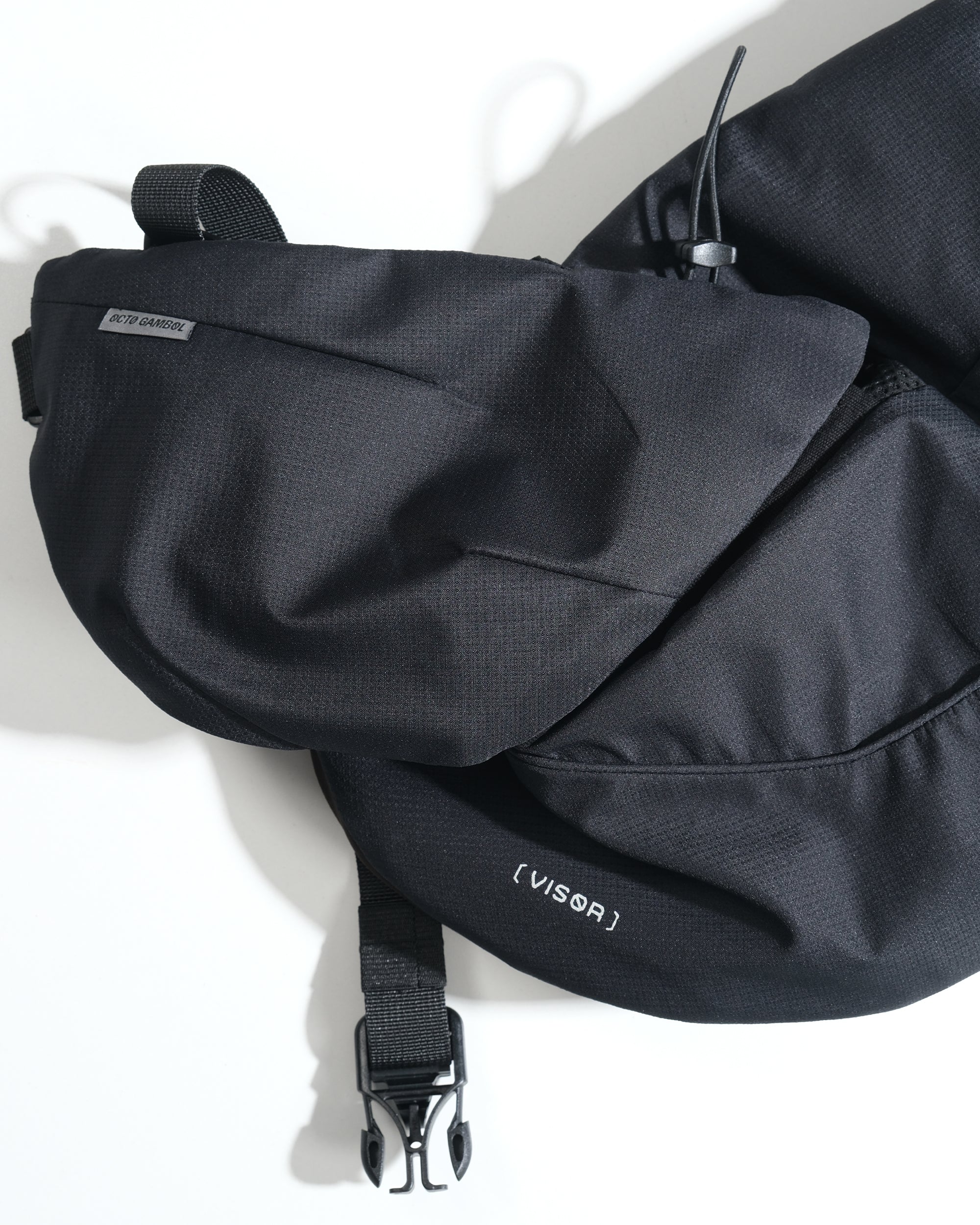 S26-S1-B / Visor Utility Bag (Black)
