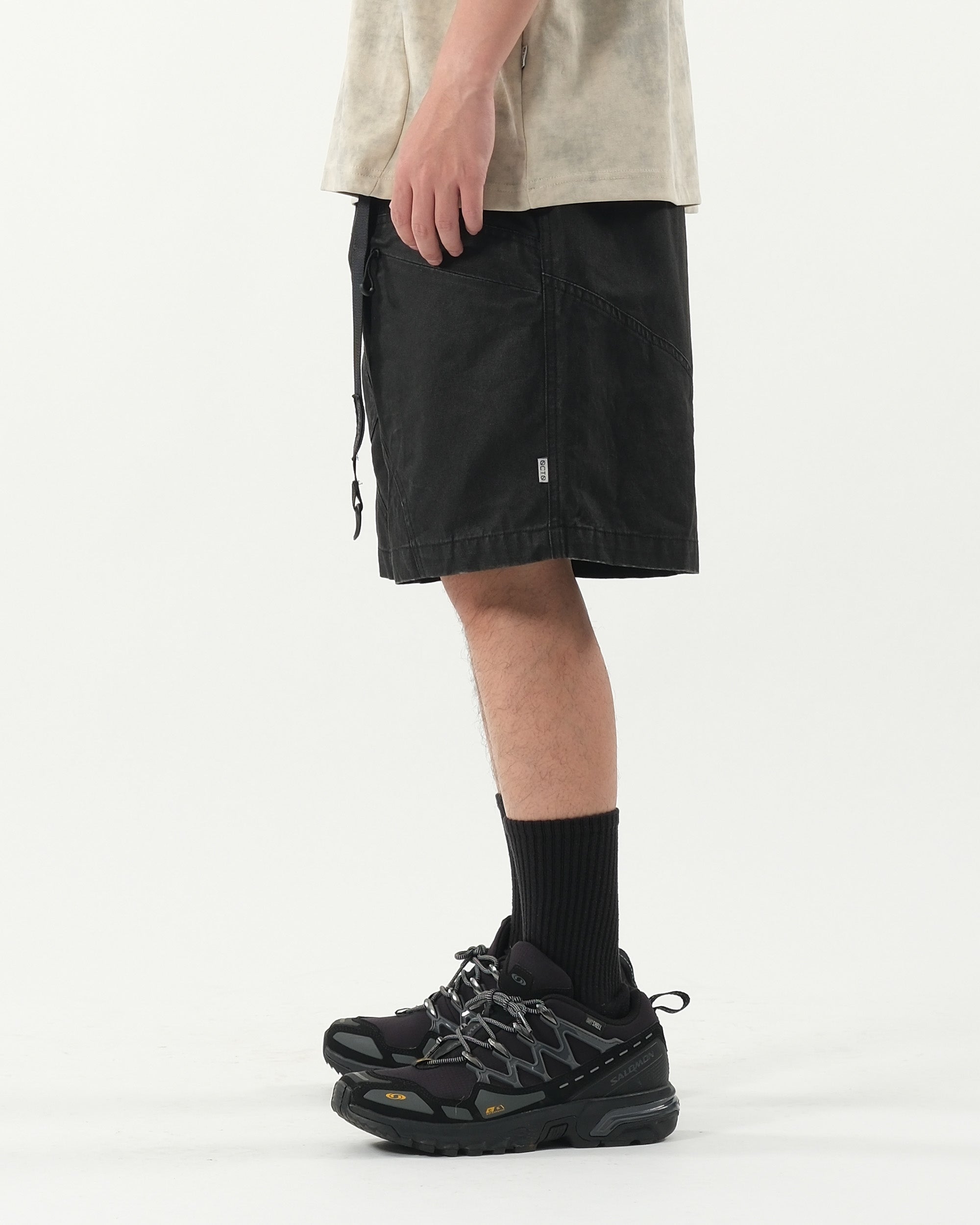 S26-PR-S1/ Light Twill Utility Shorts (Black)