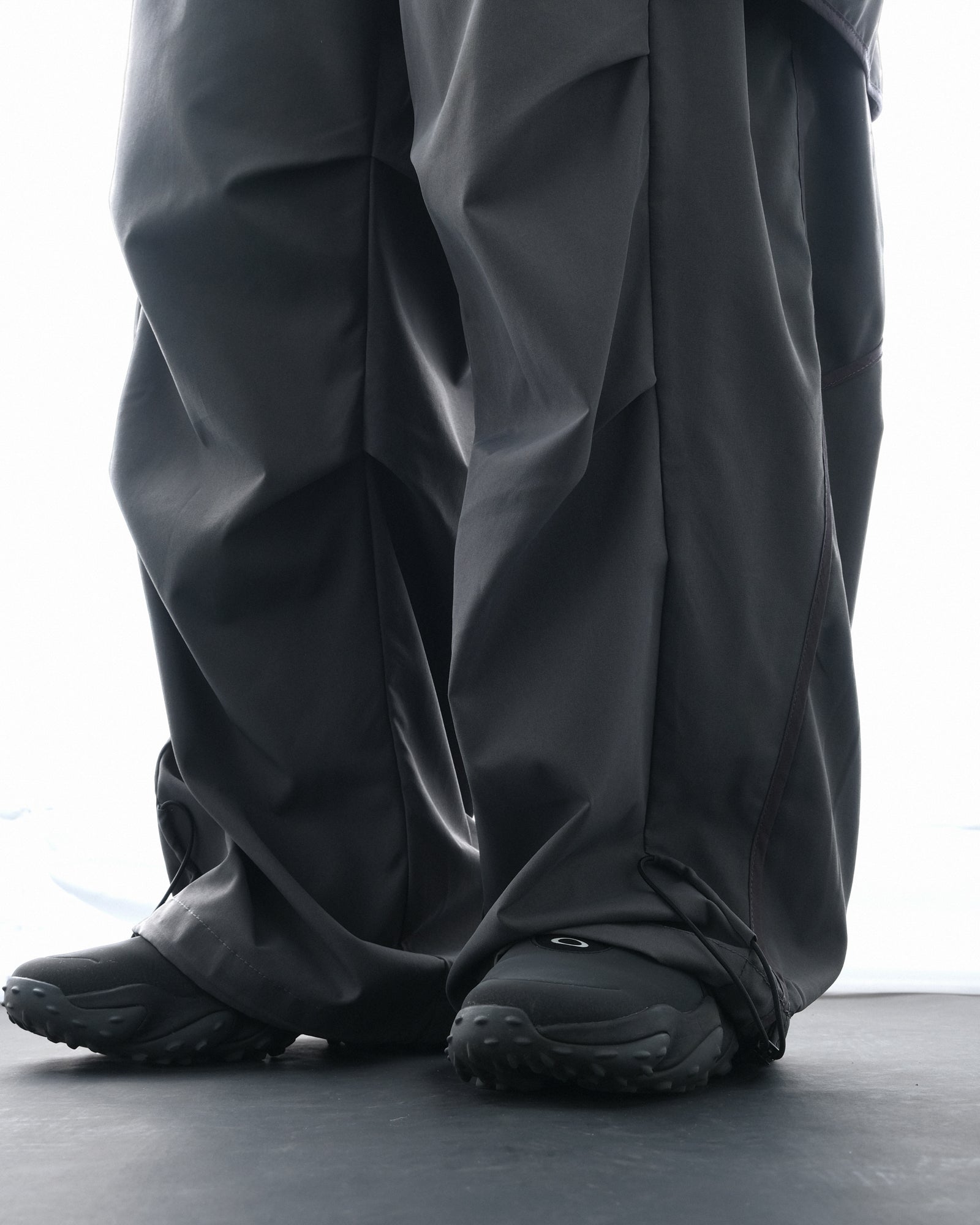 S3/ S25-P-03 Hollow Pocket Baggy Pants (Grey)