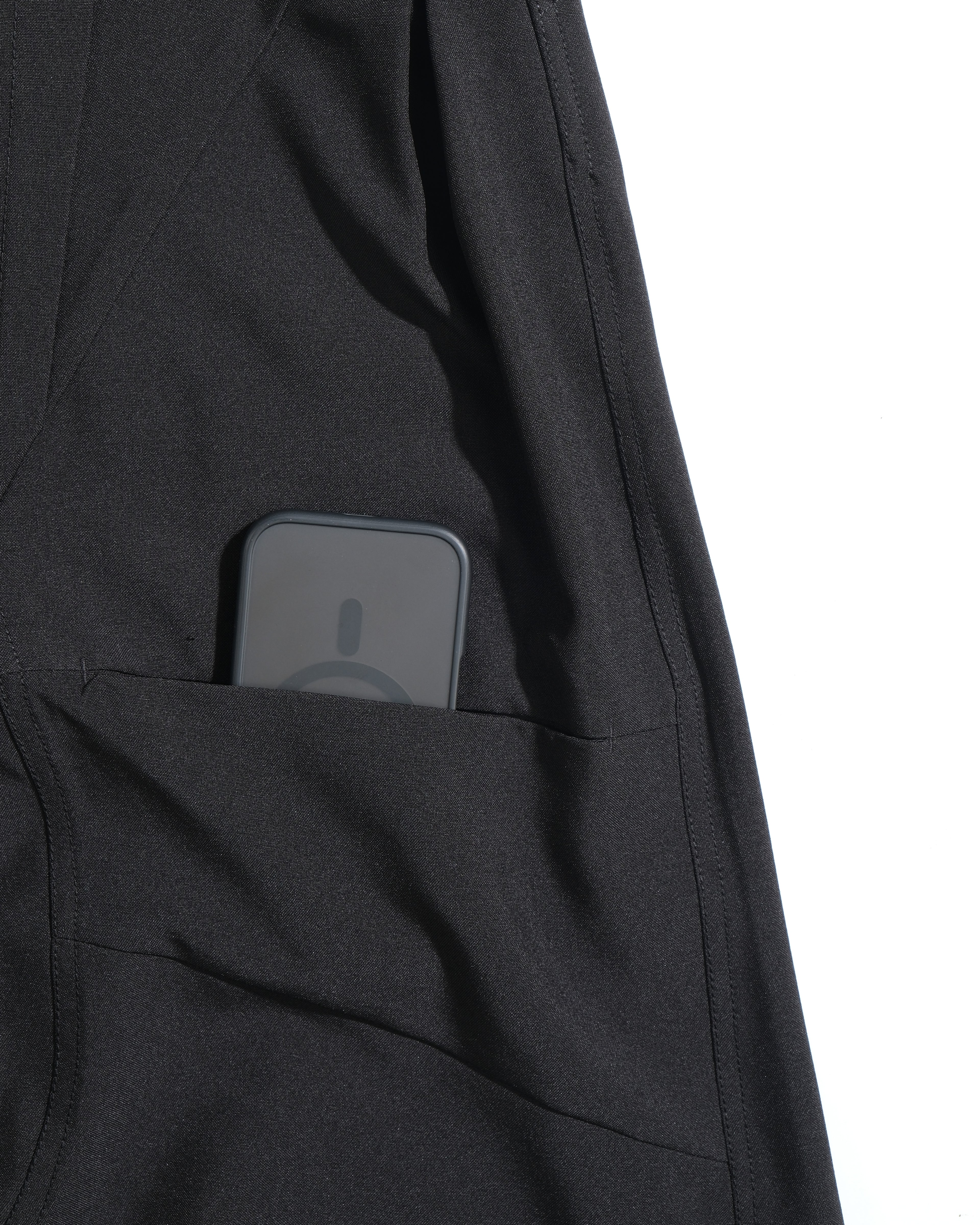 S26-SD1-S / Structured Wide Shorts (Black)