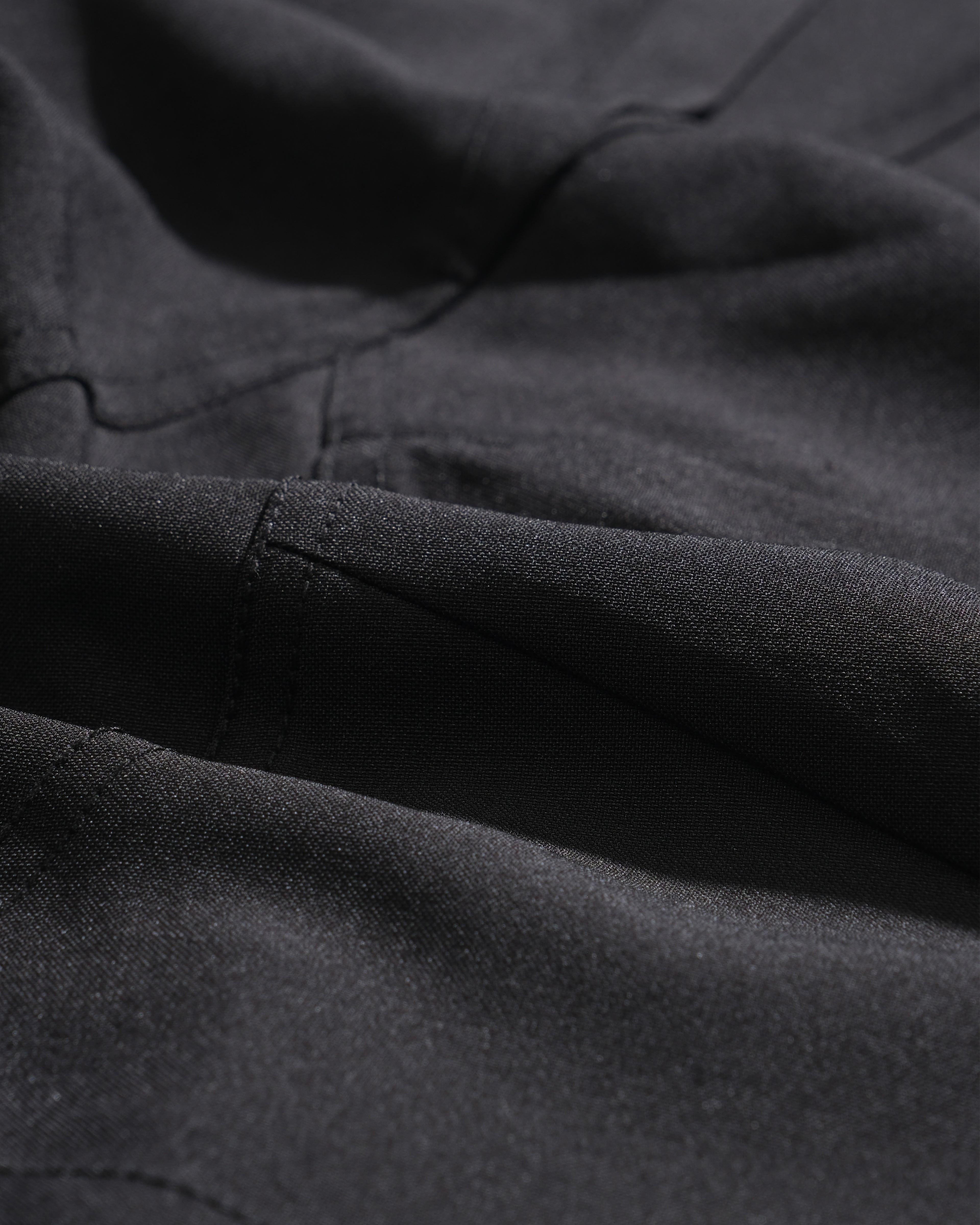 S26-SD1-S / Structured Wide Shorts (Black)