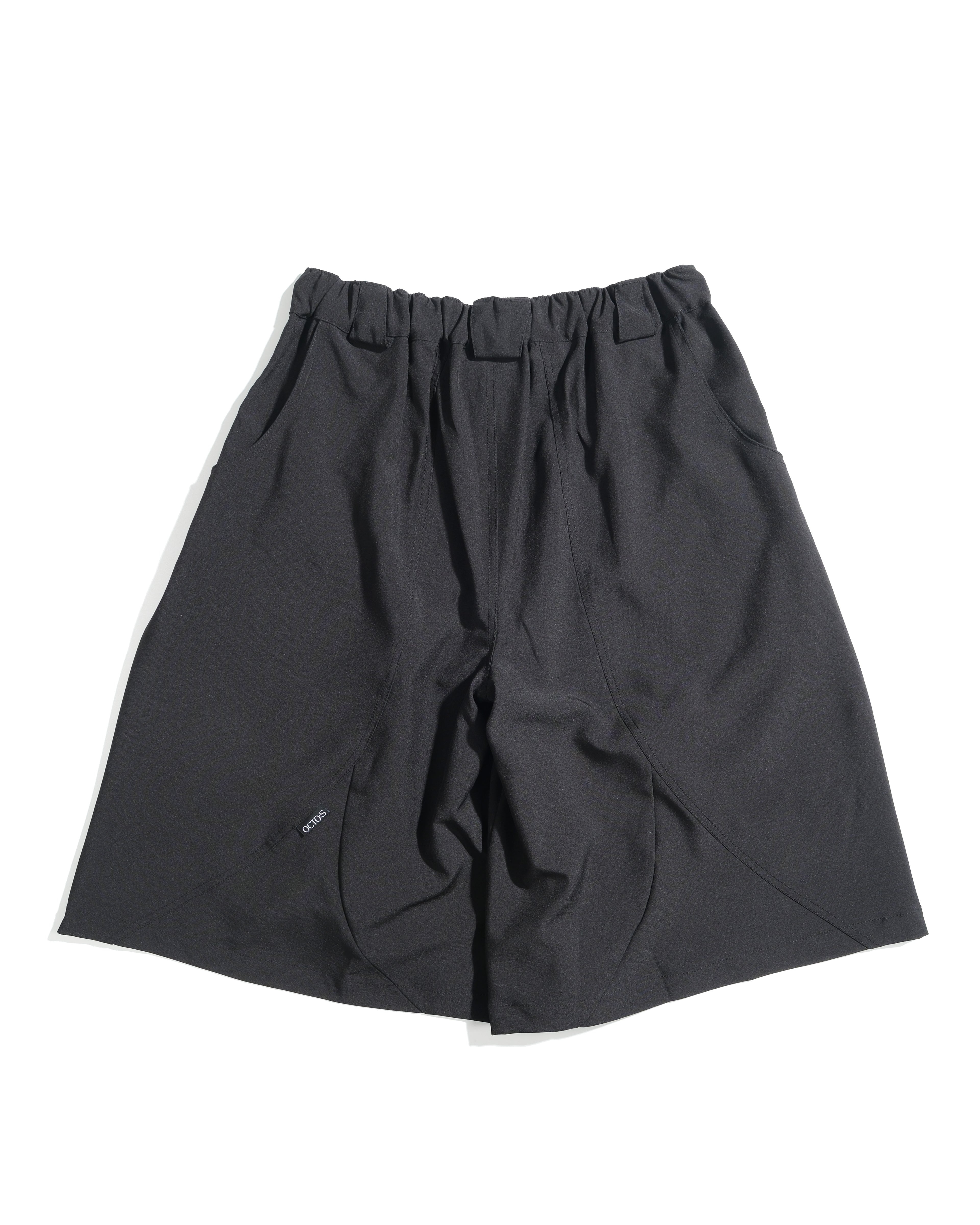 S26-SD1-S / Structured Wide Shorts (Black)