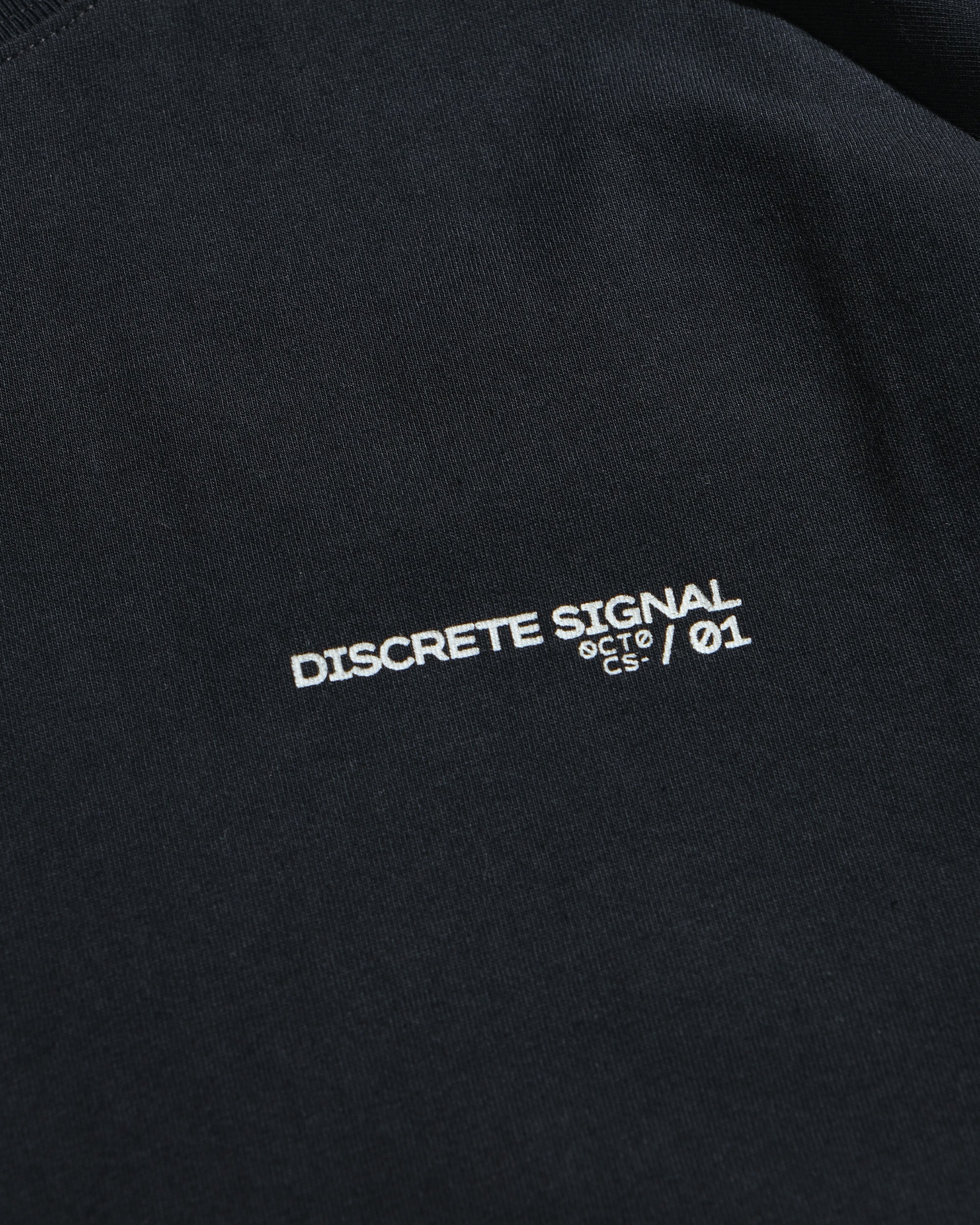 S26-C1-T1 / Discrete Signal Graphic Tee (Black)