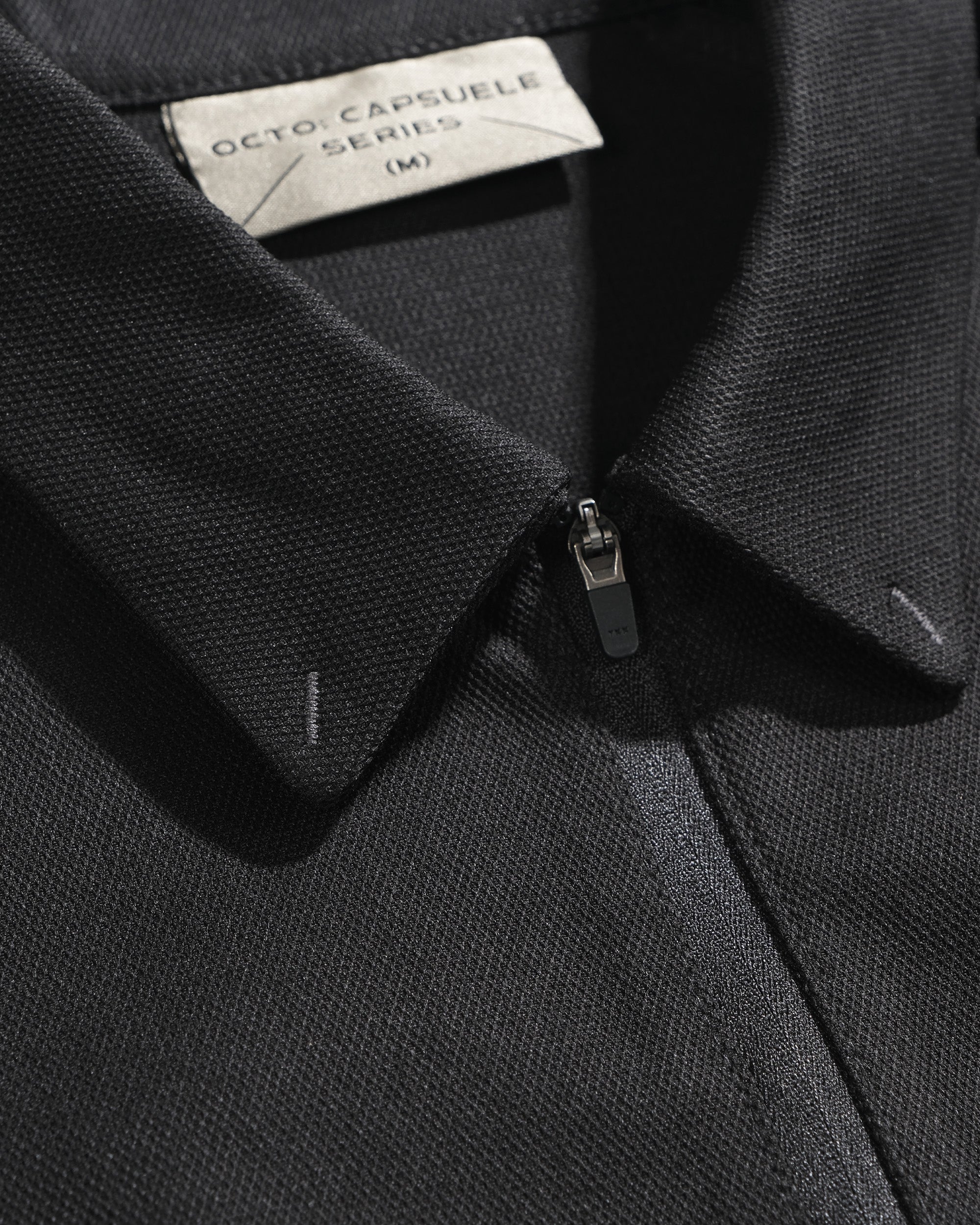 S26-C1-T2 / Discrete Signal Zip Polo (Black)