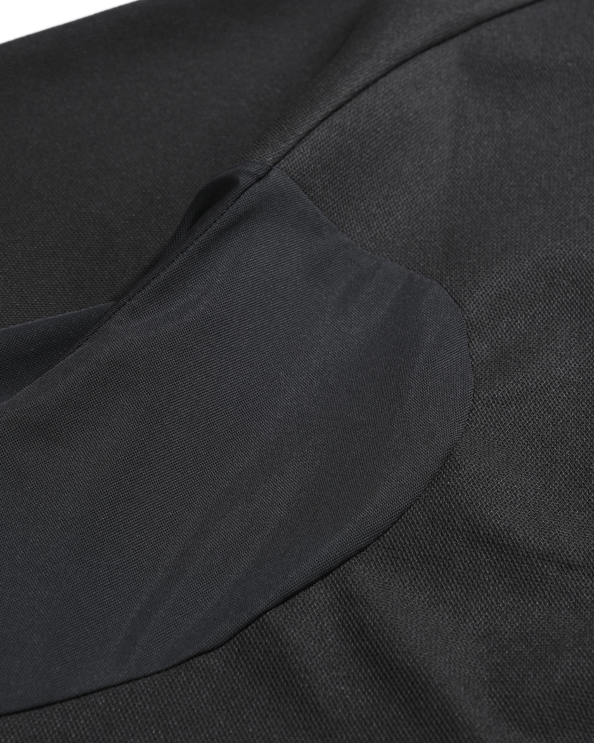 S26-C1-T2 / Discrete Signal Zip Polo (Black)