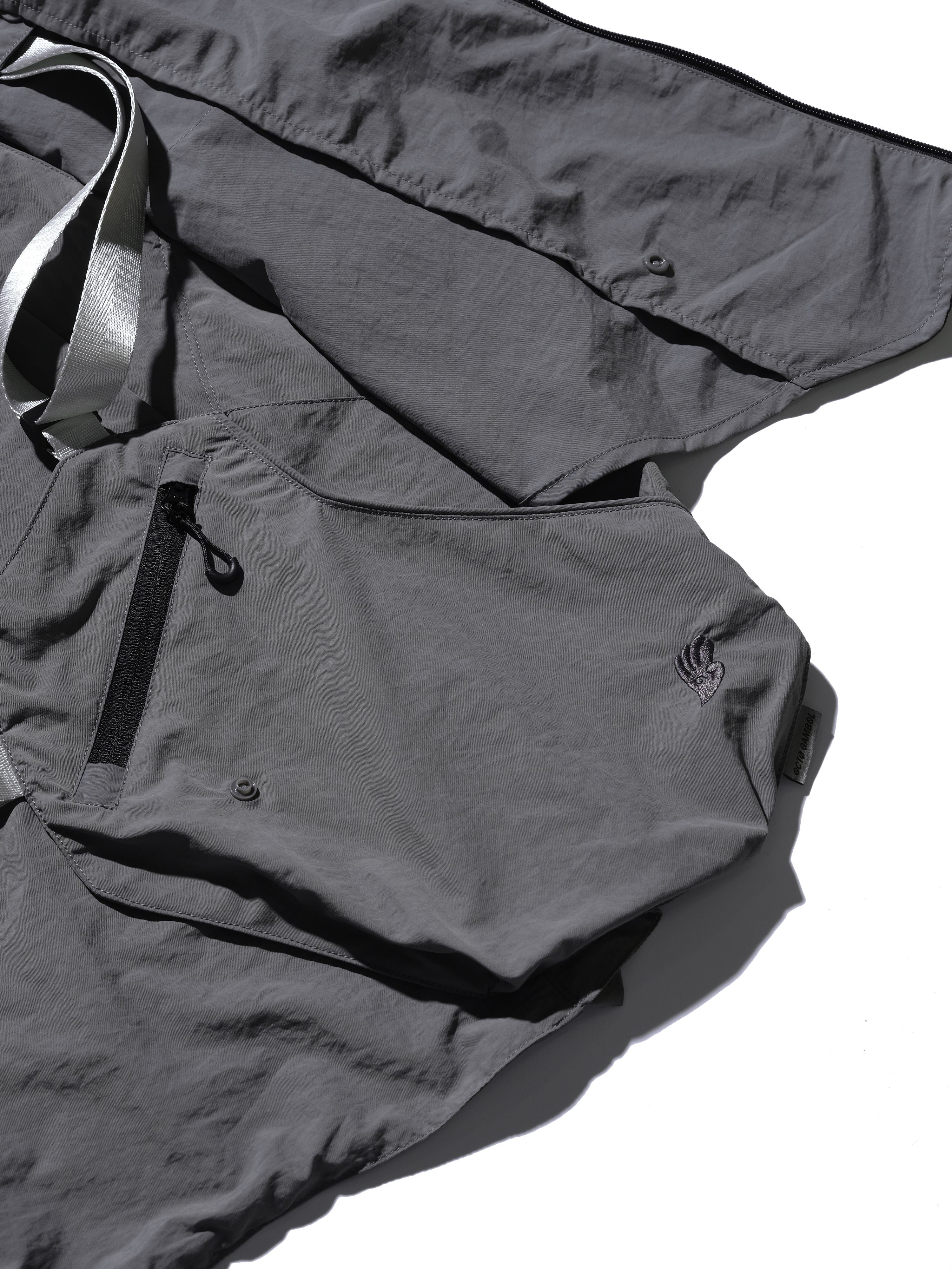 SS23 / 07 — T23-070 2 in 1 Vest Shirt (Light Grey)