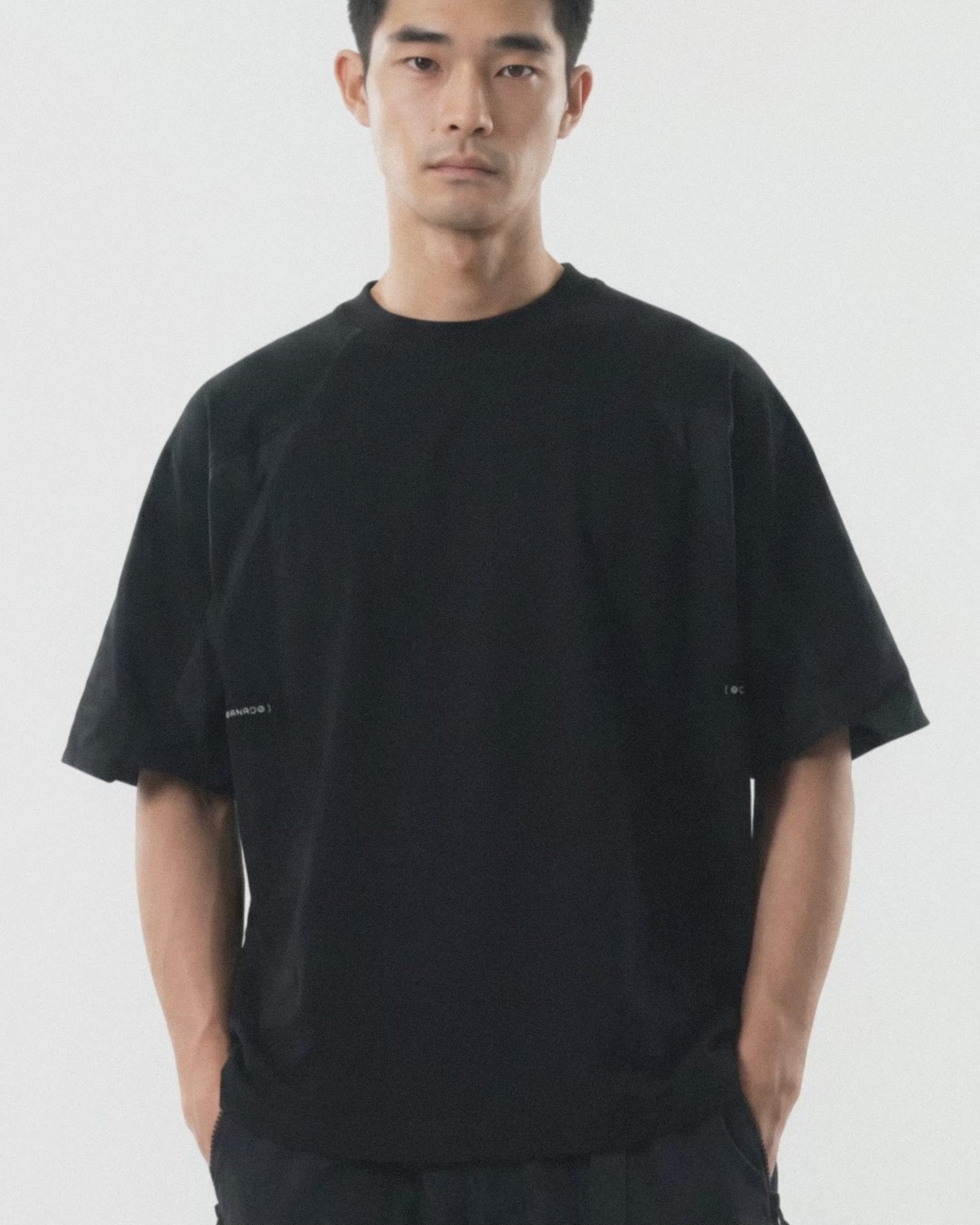 S26-S2-T / Tri-Flow T-shirt (Black)