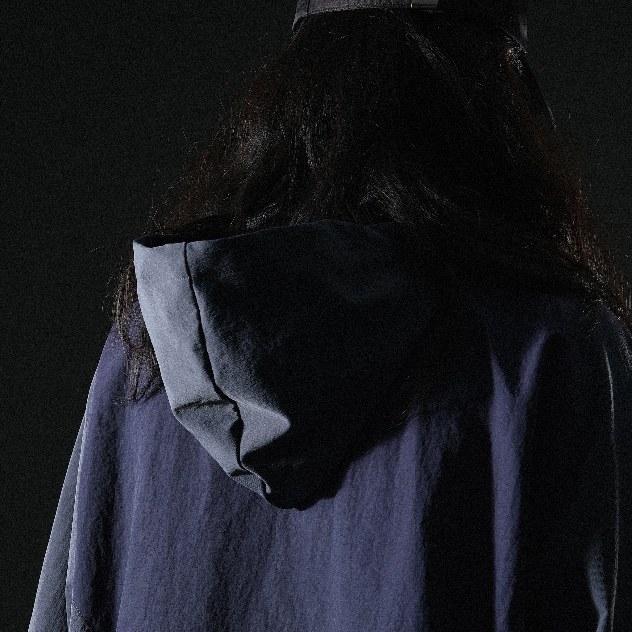 AW22 / 08 — T22-066 Turtleneck hidden hood Hoodie (Navy)