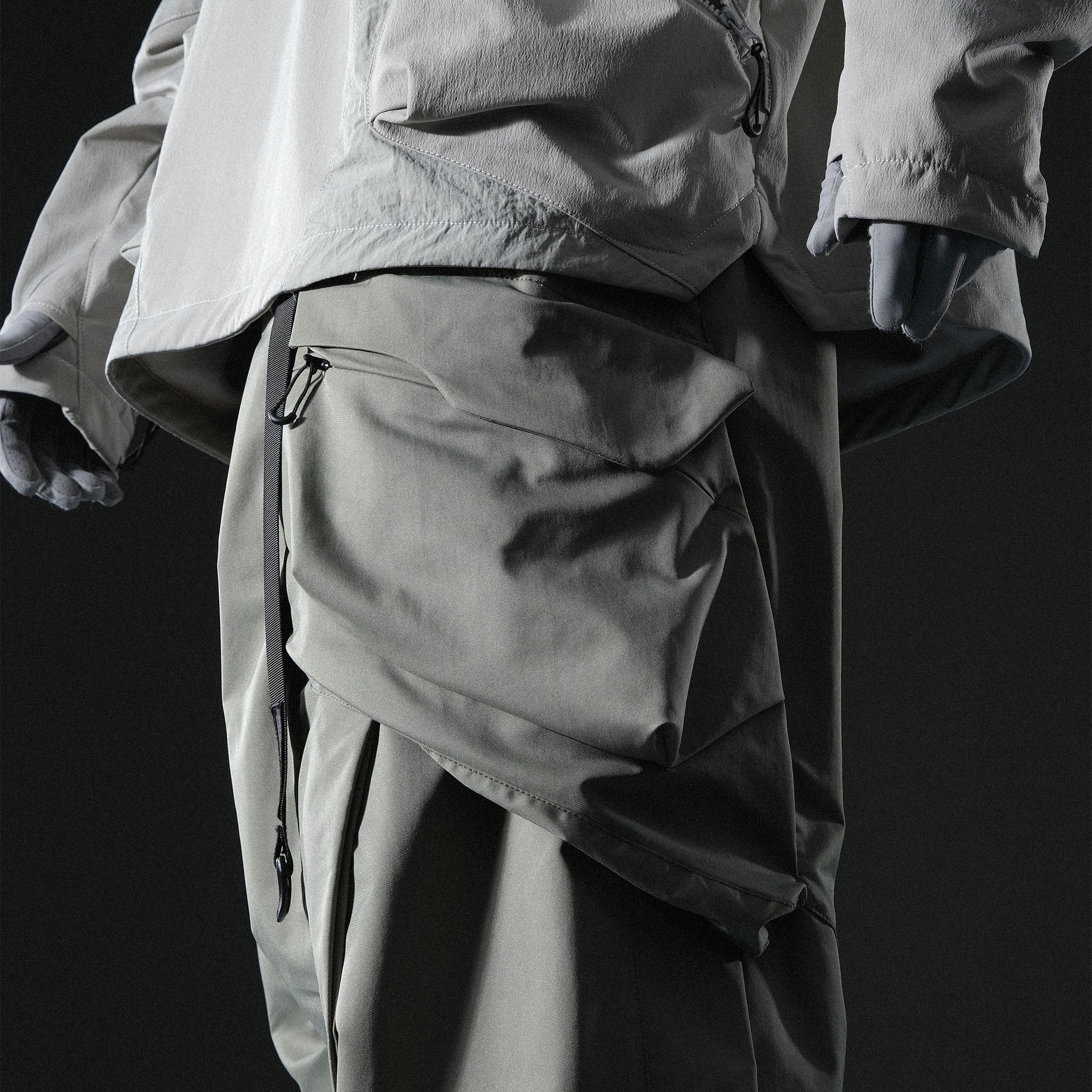 AW22 / 09 —  P22-124  Trapezoidal Loose Pants (Mint Green)