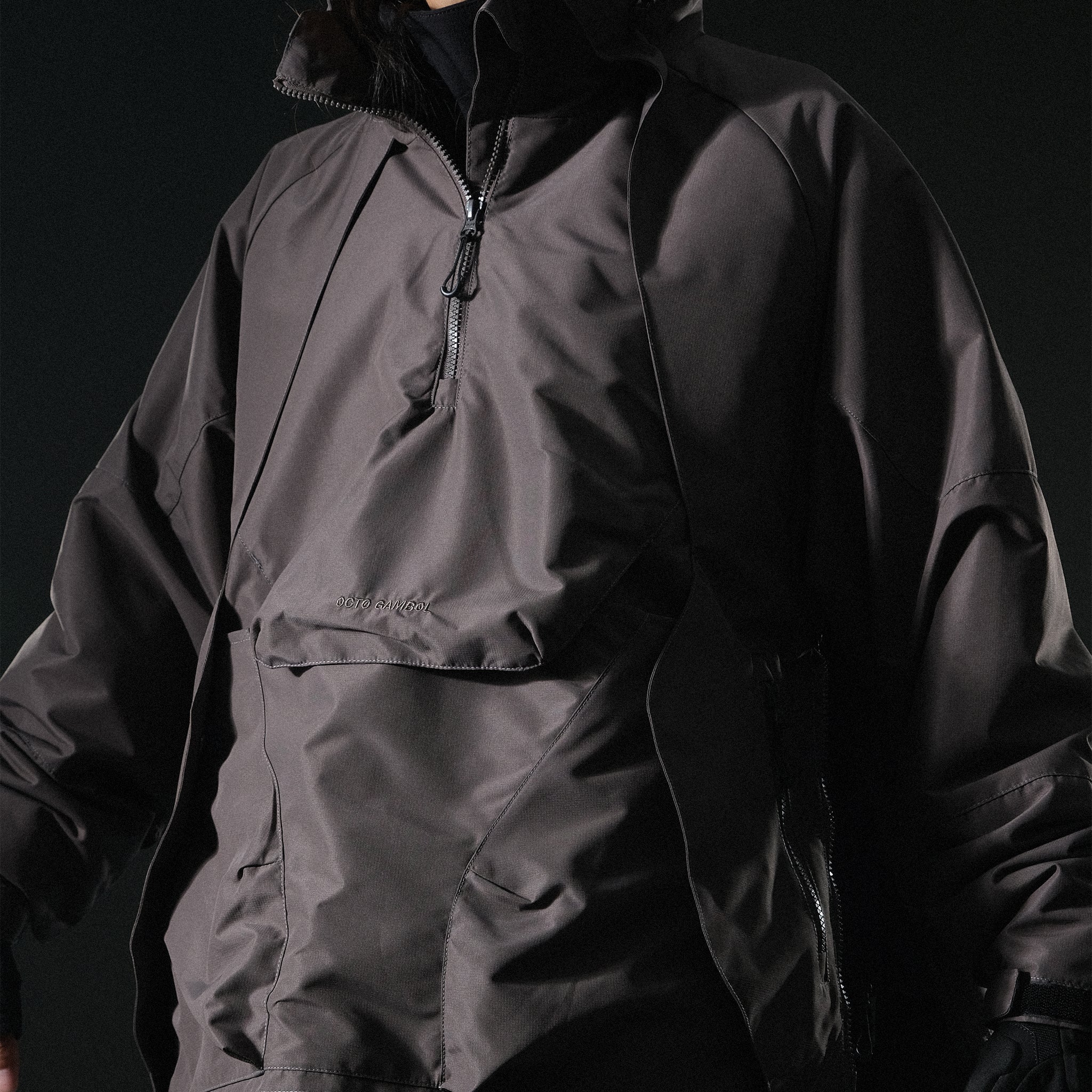 AW22 / 10 — J22-025 Flexible Armoured Pullover (Gauntlet Grey)