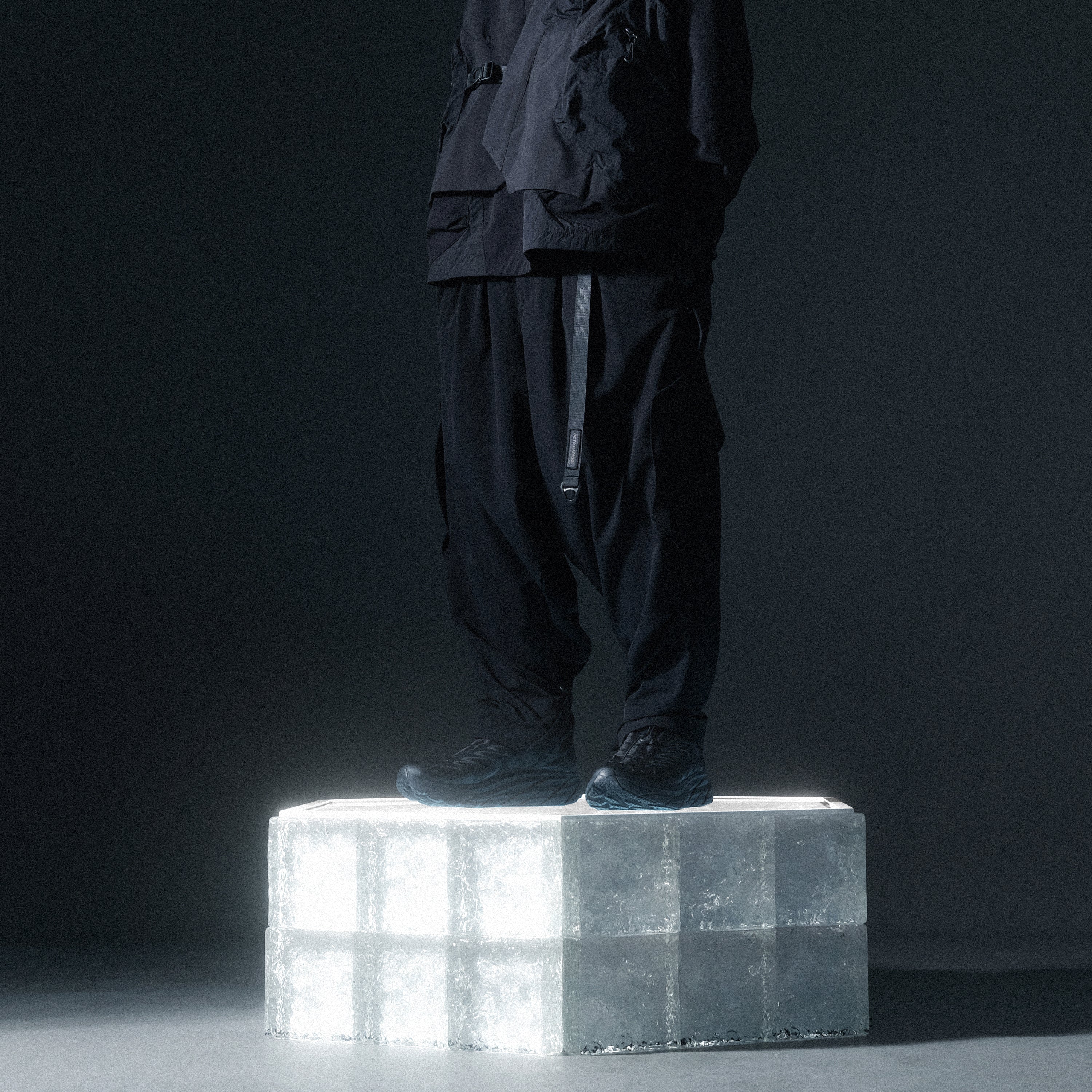 AW22 / 12 —  P22-123 Adjustable Spiral Pants  (Black)