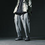 AW22 / 07 —  P22-122 3-way Expandable Relaxed Pants (Light Grey)