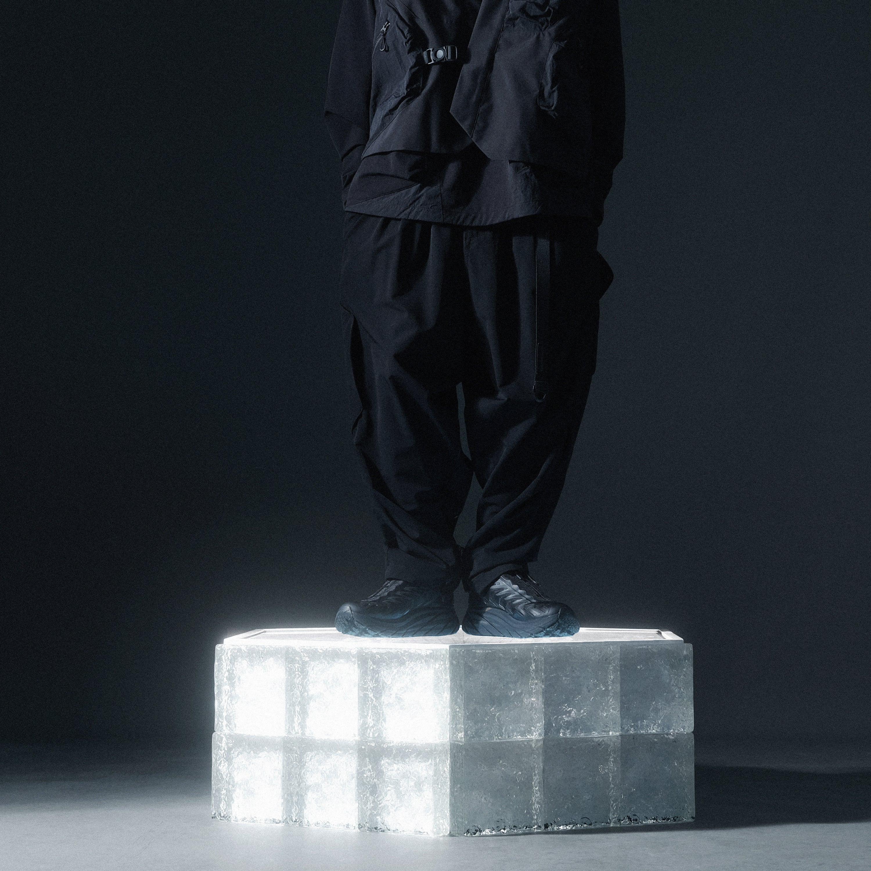AW22 / 12 —  P22-123 Adjustable Spiral Pants  (Black)
