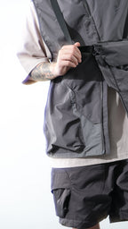 SS22/ 15 TH-062 Crossbody Bag Vest (Grey)