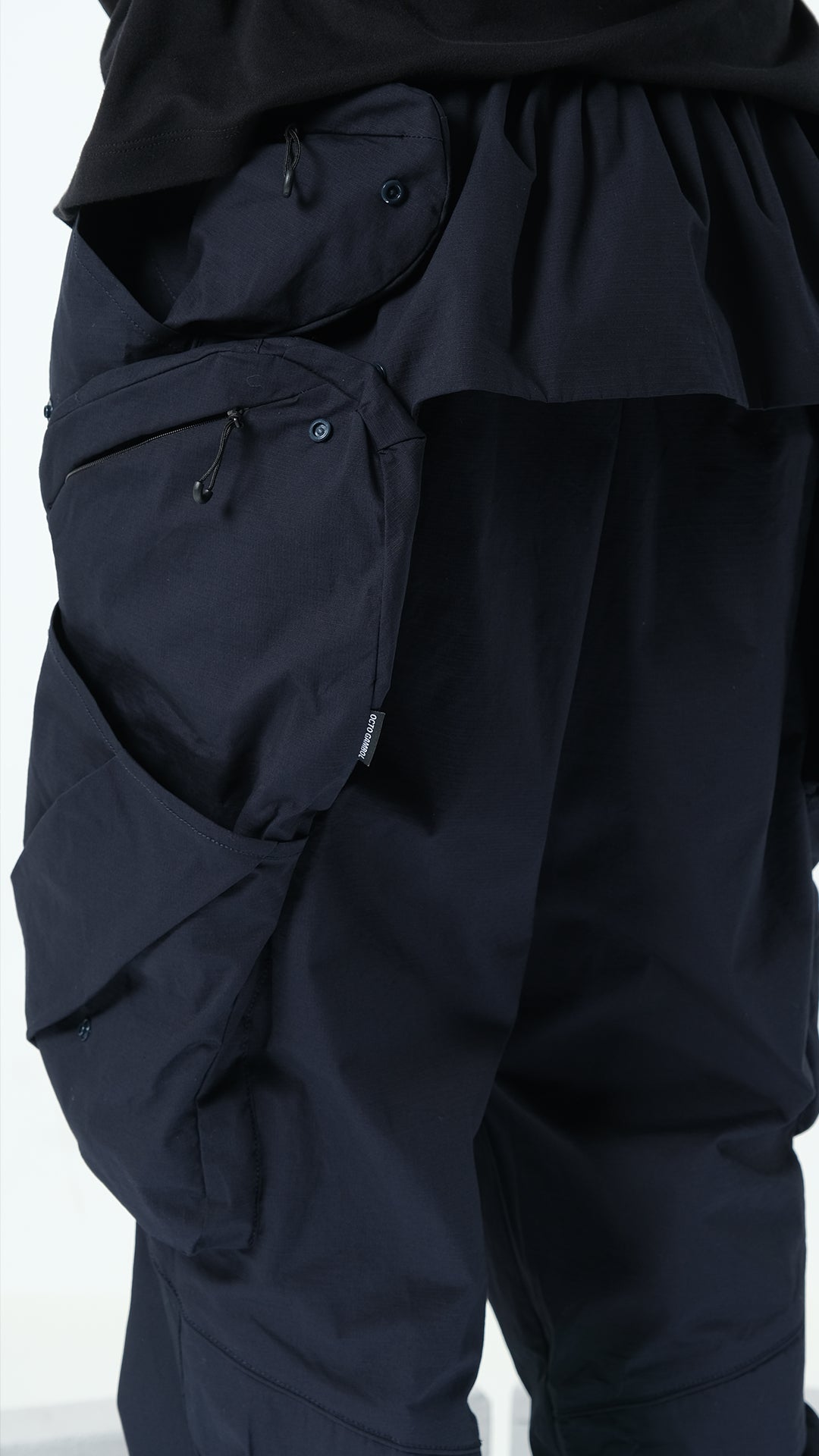 Pre-season LP-113 Expandable Box Pocket Pants (Navy)