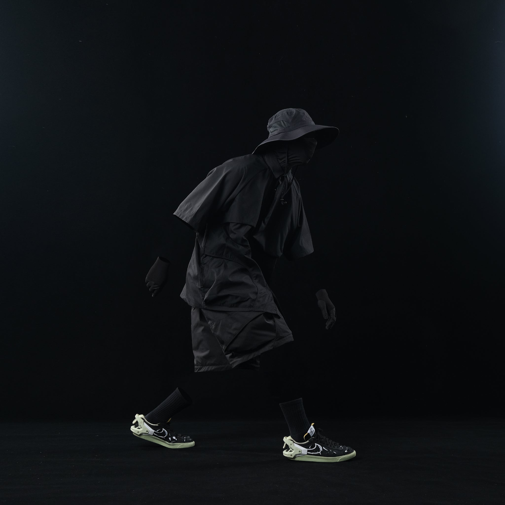 OS-TT04 Cascade Shirt (Black)