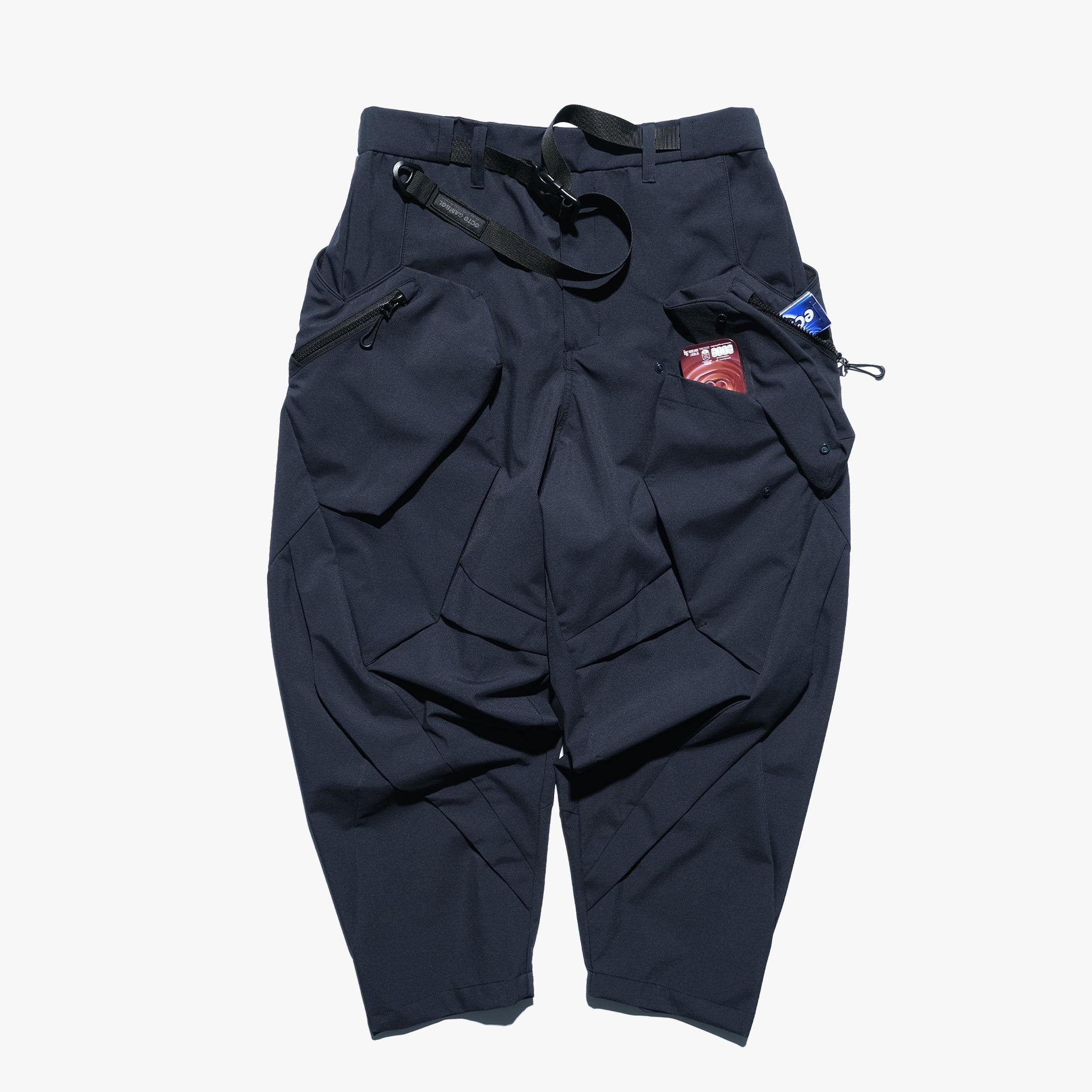 AW22 / 05 —  P22-121 Hidden Pocket Trapezoidal Pants (Navy)