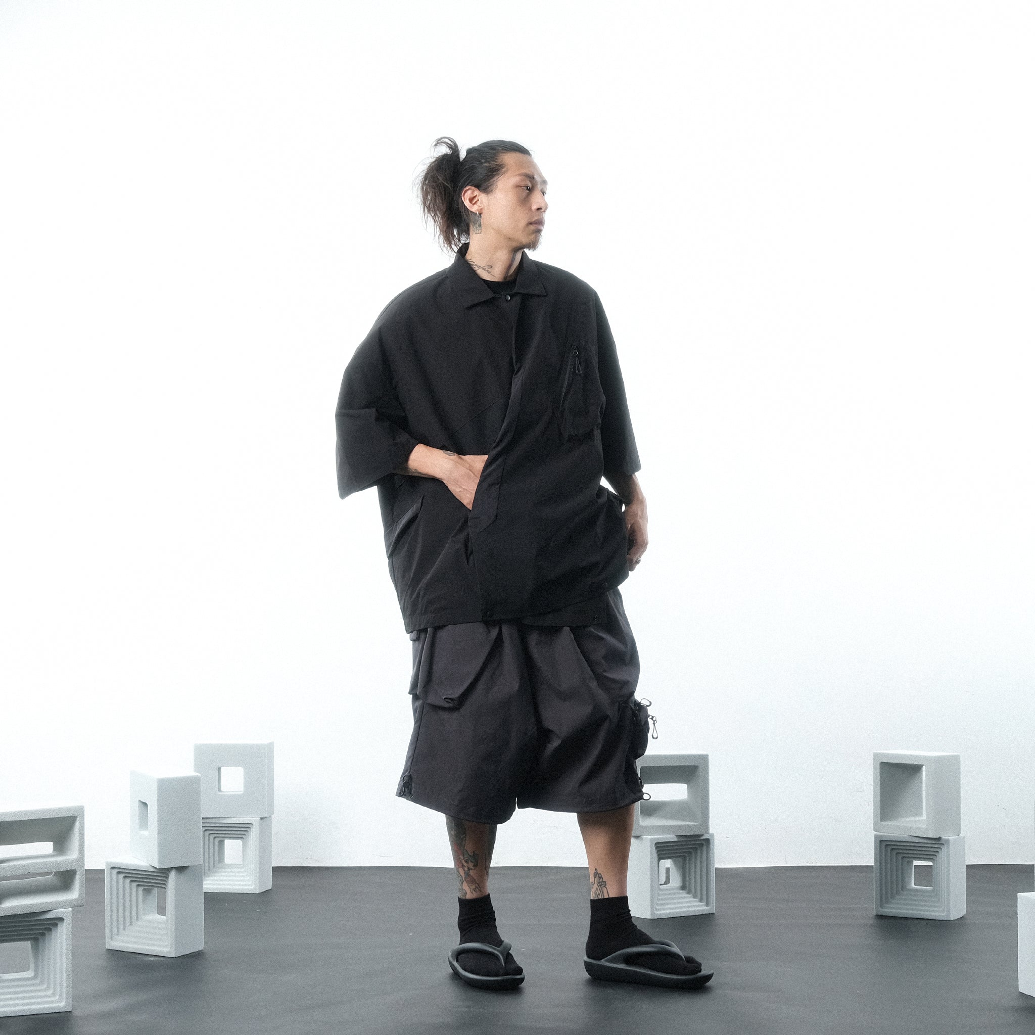 SS22/ 12 ST-074 Samue Shirt (Black)
