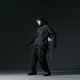 AW22 / 06 —J22-024  Flexible Collar Windbreaker (Black)