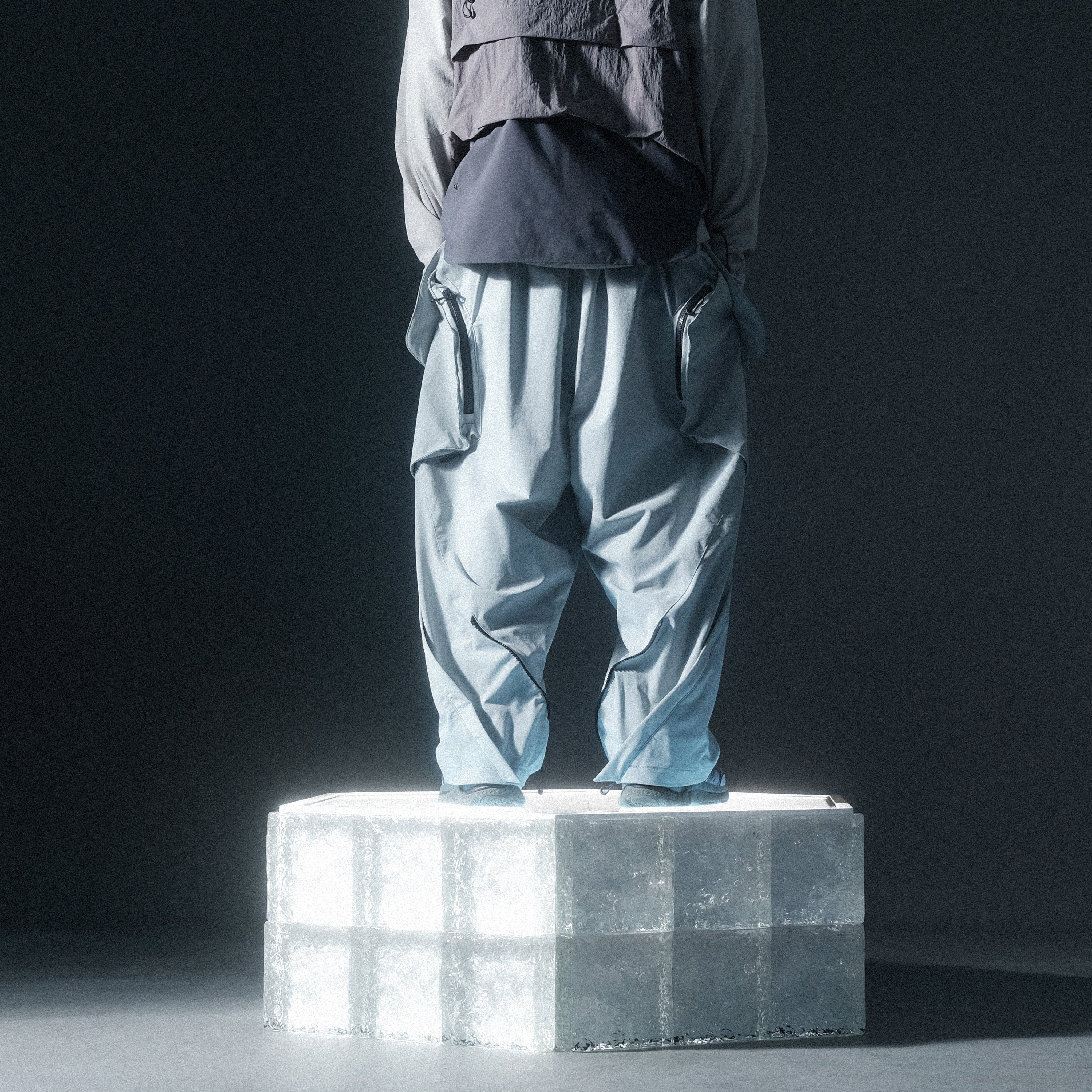 AW22 / 12 —  P22-123 Adjustable Spiral Pants  (Ivory White)