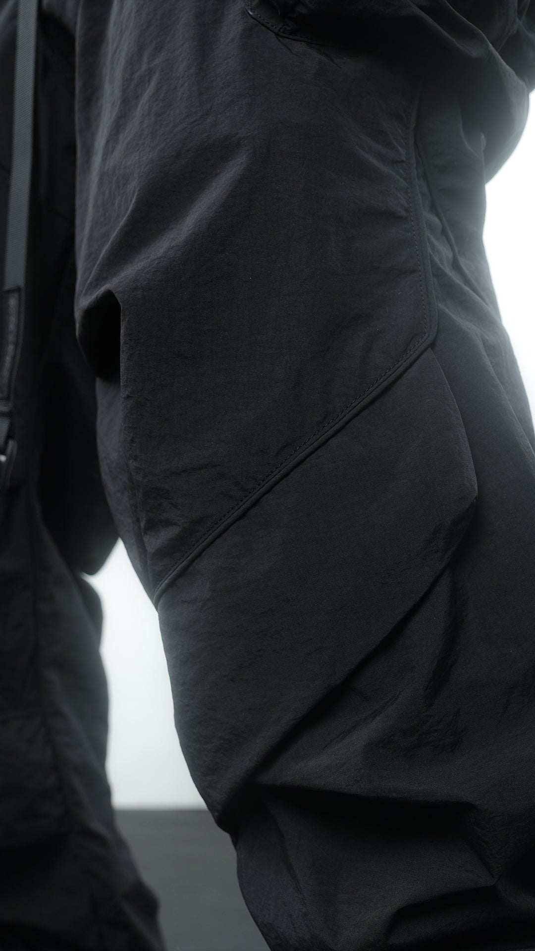 SS22/ 13 LP-119 Flexible Orb Pants (Black)