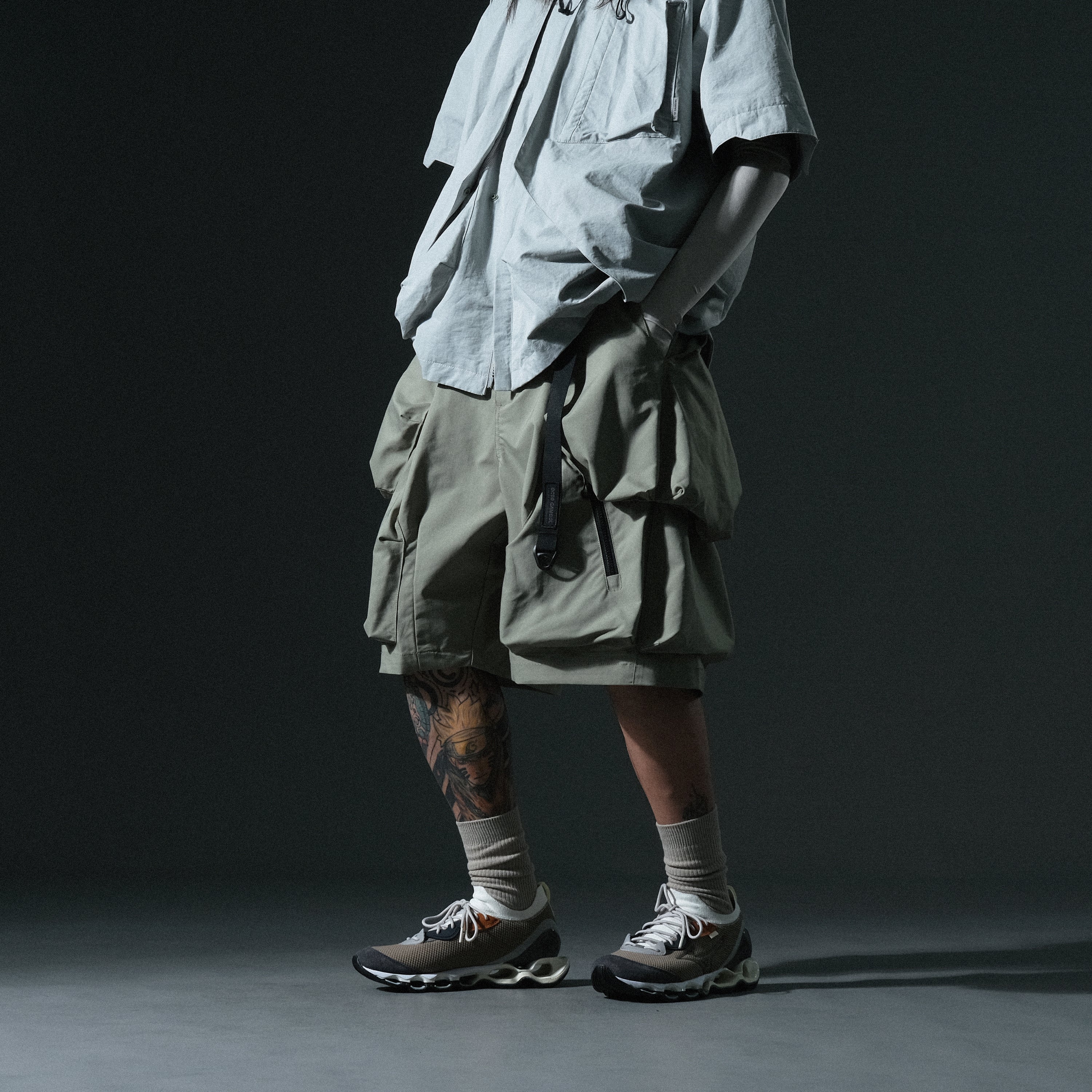SS23 / 04 —  S23-066 2-Layer Loose Short (Seal Green)