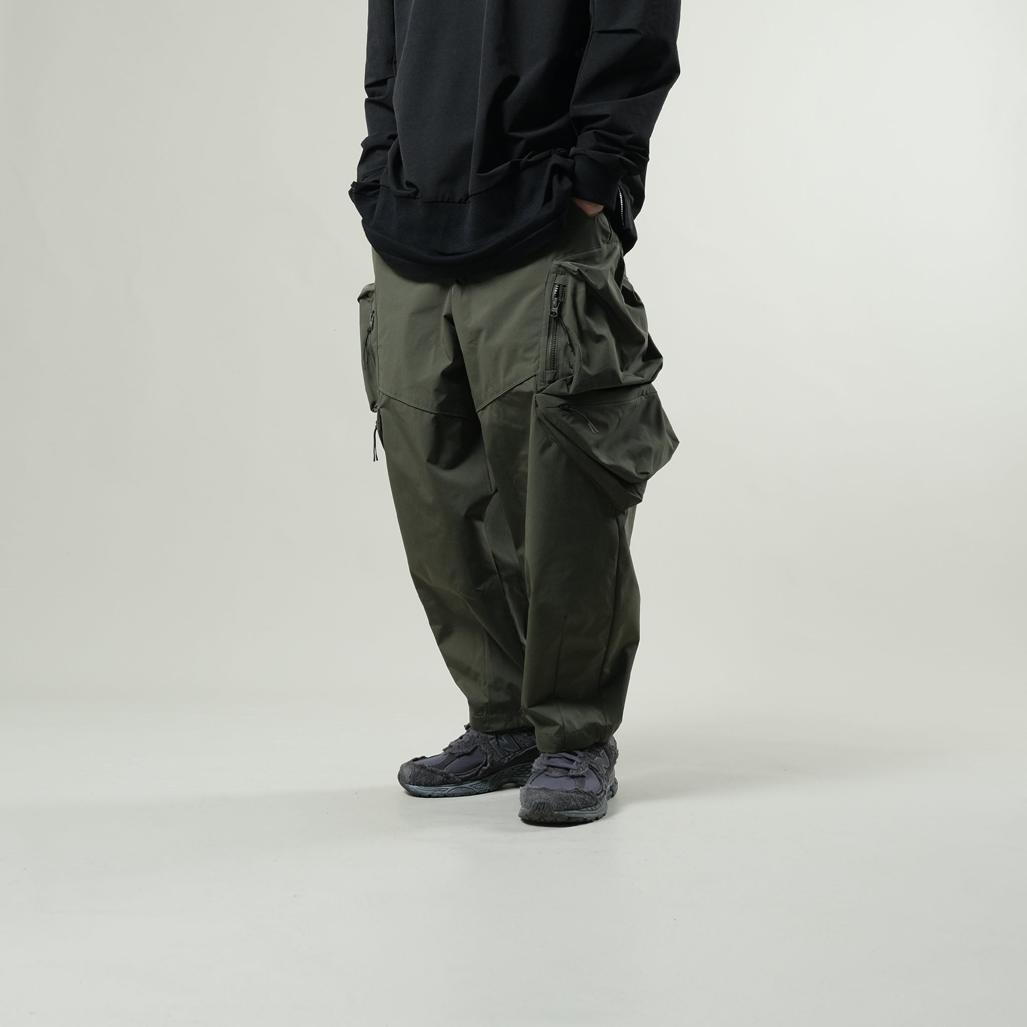 Capsule Series / CB101 Irregular Pocket Balloon Pants (Green)