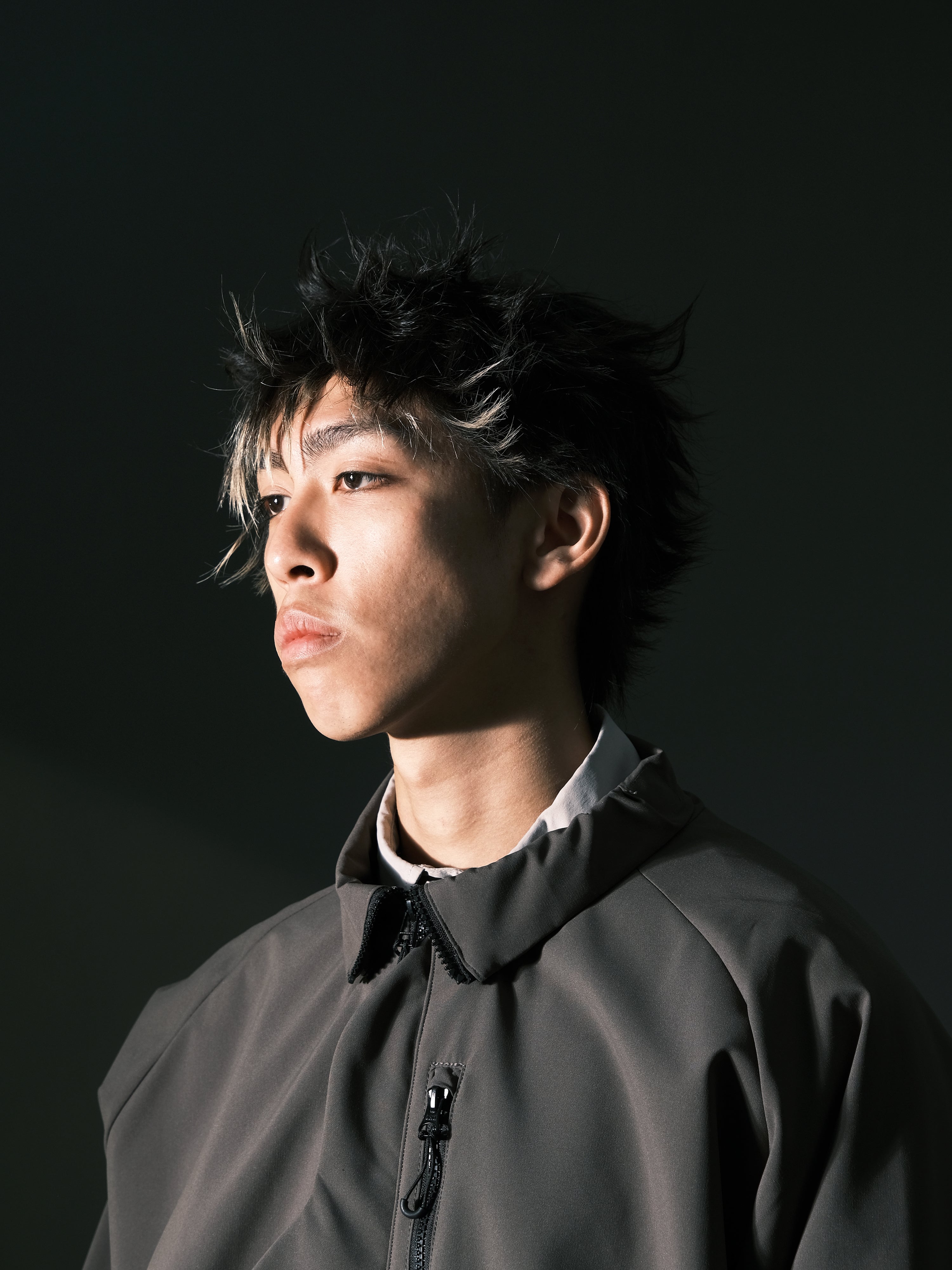 AW22 / 04 —J22-023 3-collar Trapezoidal Jacket (Gauntlet Grey)