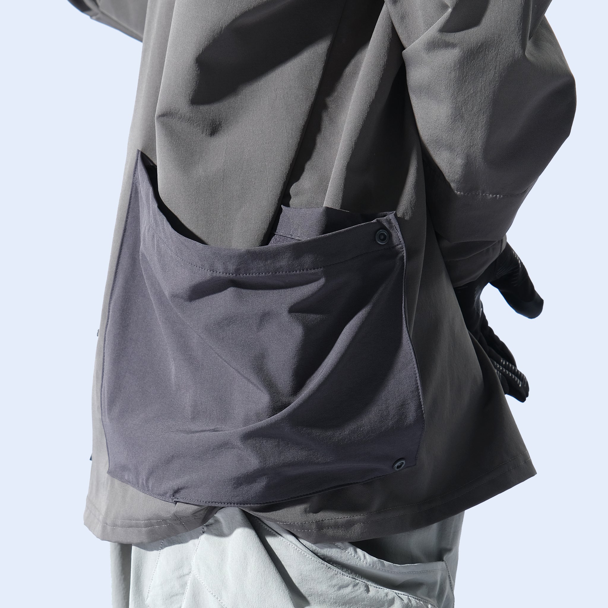 Capsule 01 / CST-111 Flexible Pocket Nylon Long Sleeve T-shirt  (Pewter Green)
