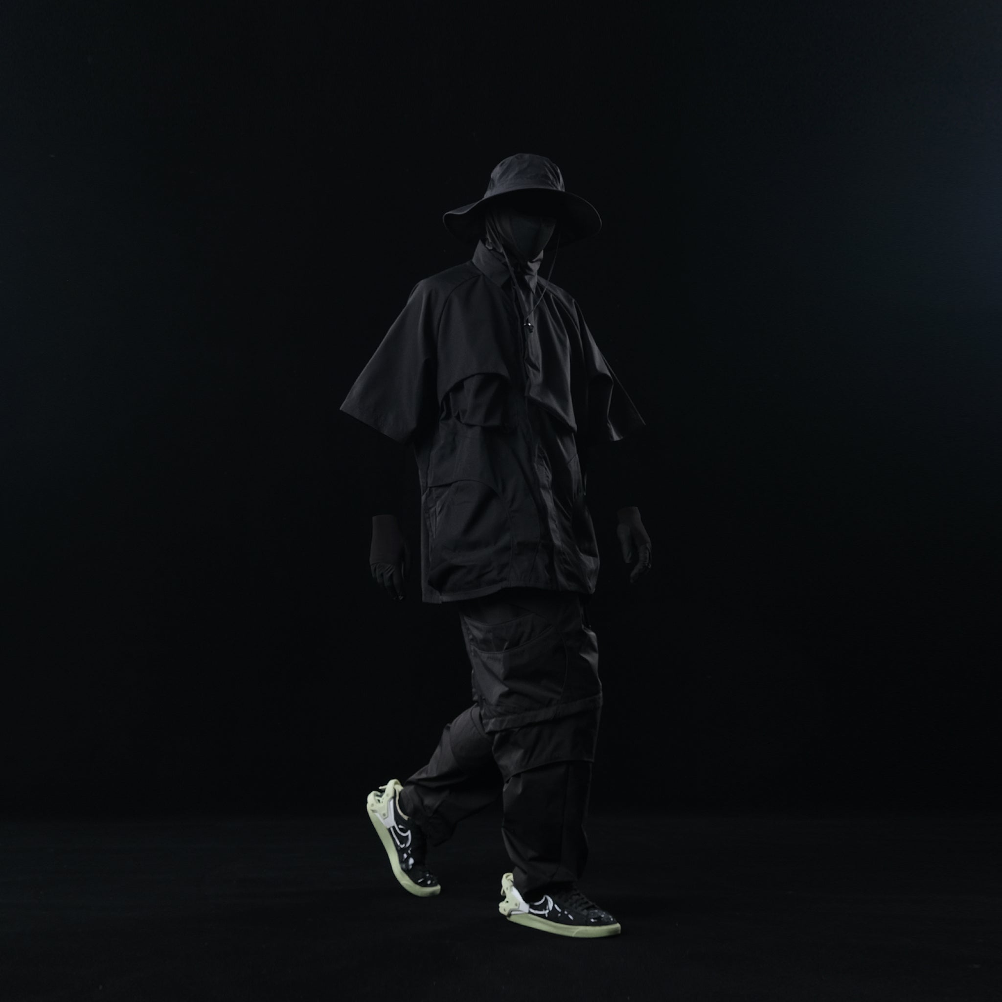 OS-TT04 Cascade Shirt (Black)