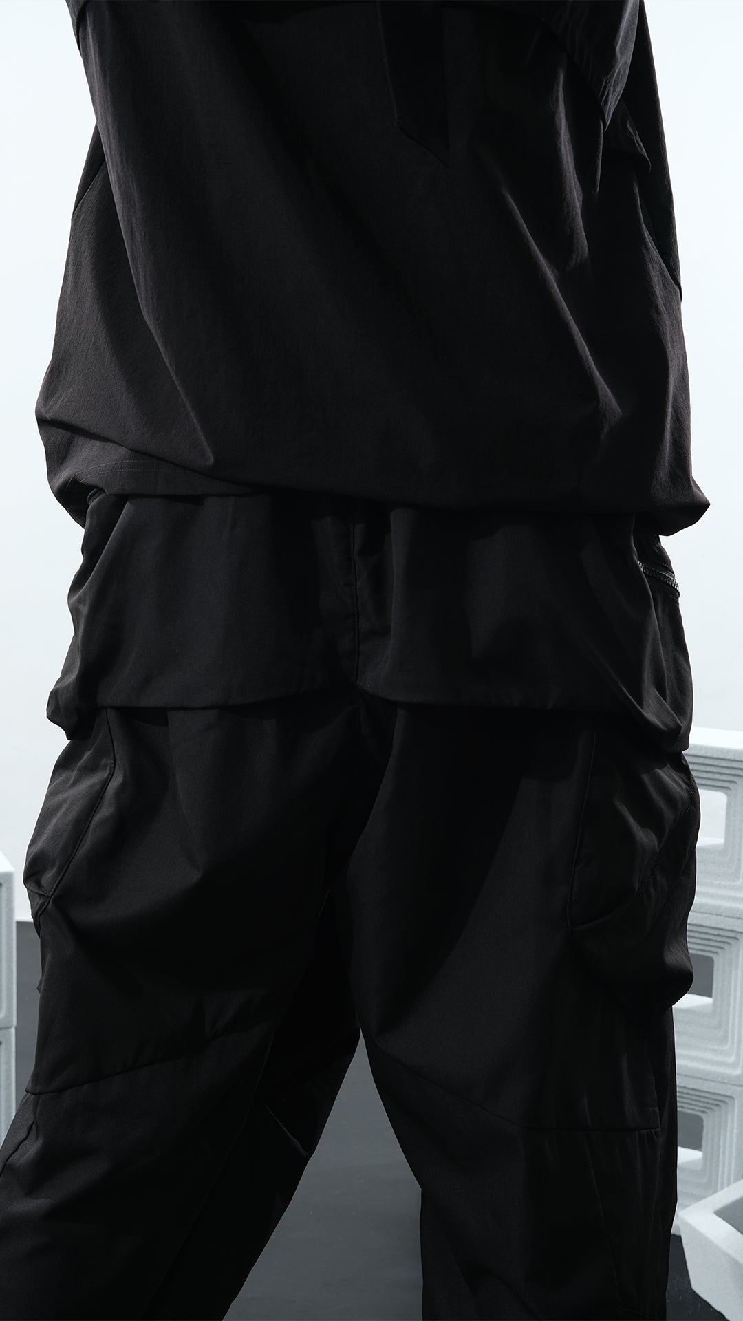 SS22/ 09 LP-117 Hidden Pipeline Pants (Black)