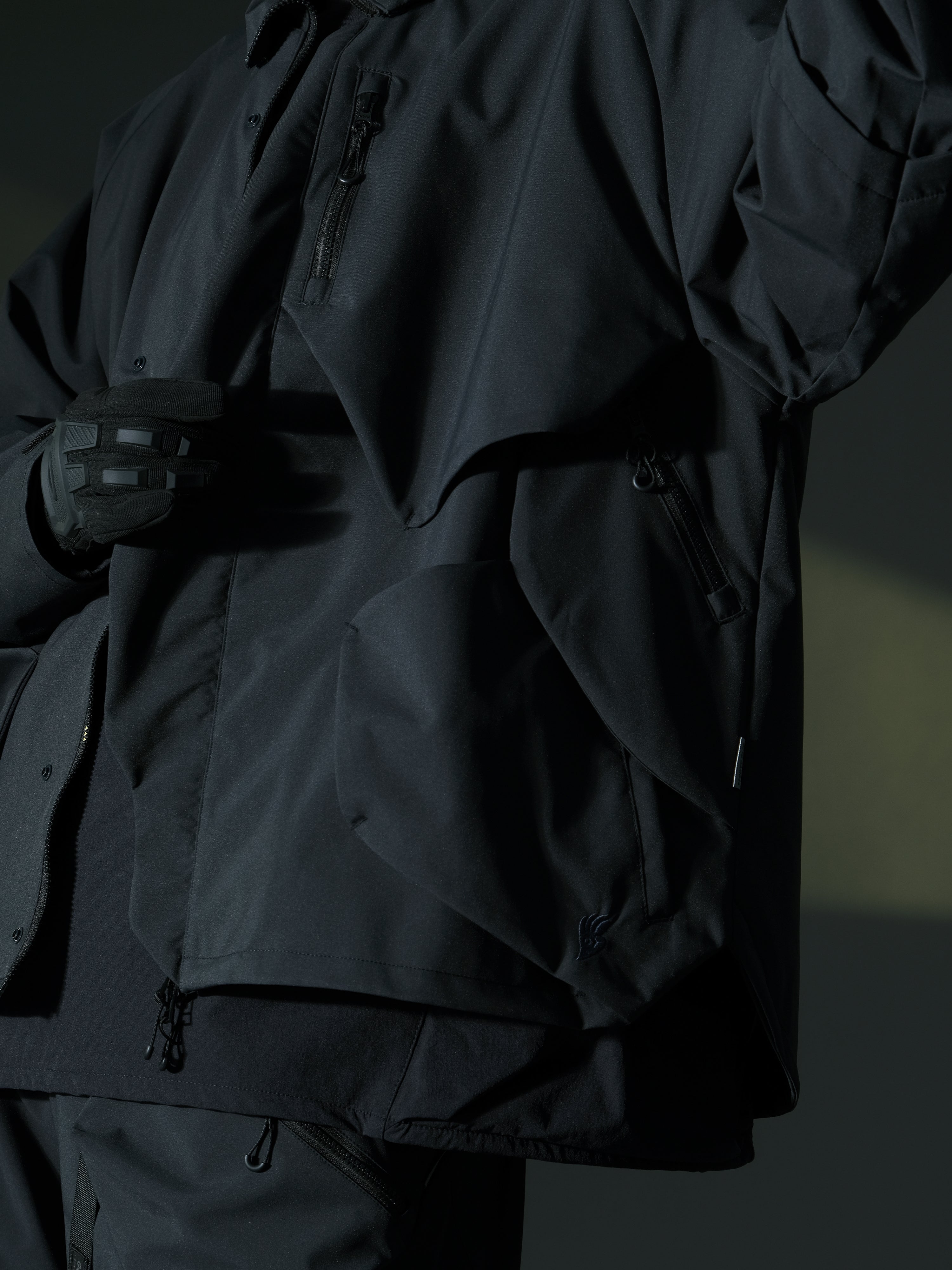AW22 / 04 —J22-023 3-collar Trapezoidal Jacket (Navy)