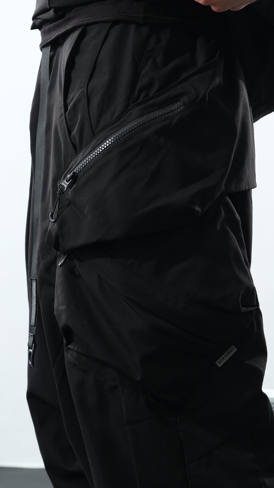 SS22/ 09 LP-117 Hidden Pipeline Pants (Black)