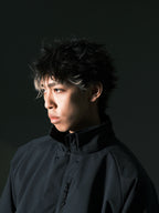 AW22 / 04 —J22-023 3-collar Trapezoidal Jacket (Navy)