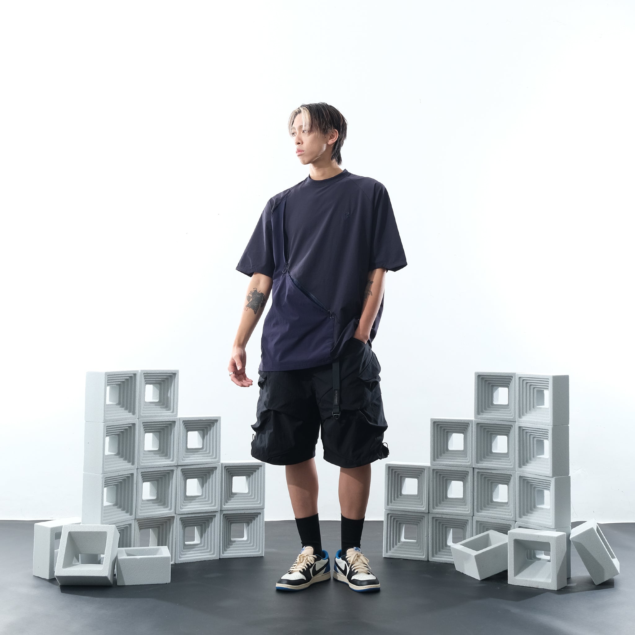 SS22 / 06 TH-061 Breathable Pipeline Nylon T-shirt (Navy)