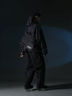 AW22 / 03 — J22-022 Expandable Crossbag Windbreaker (Black)