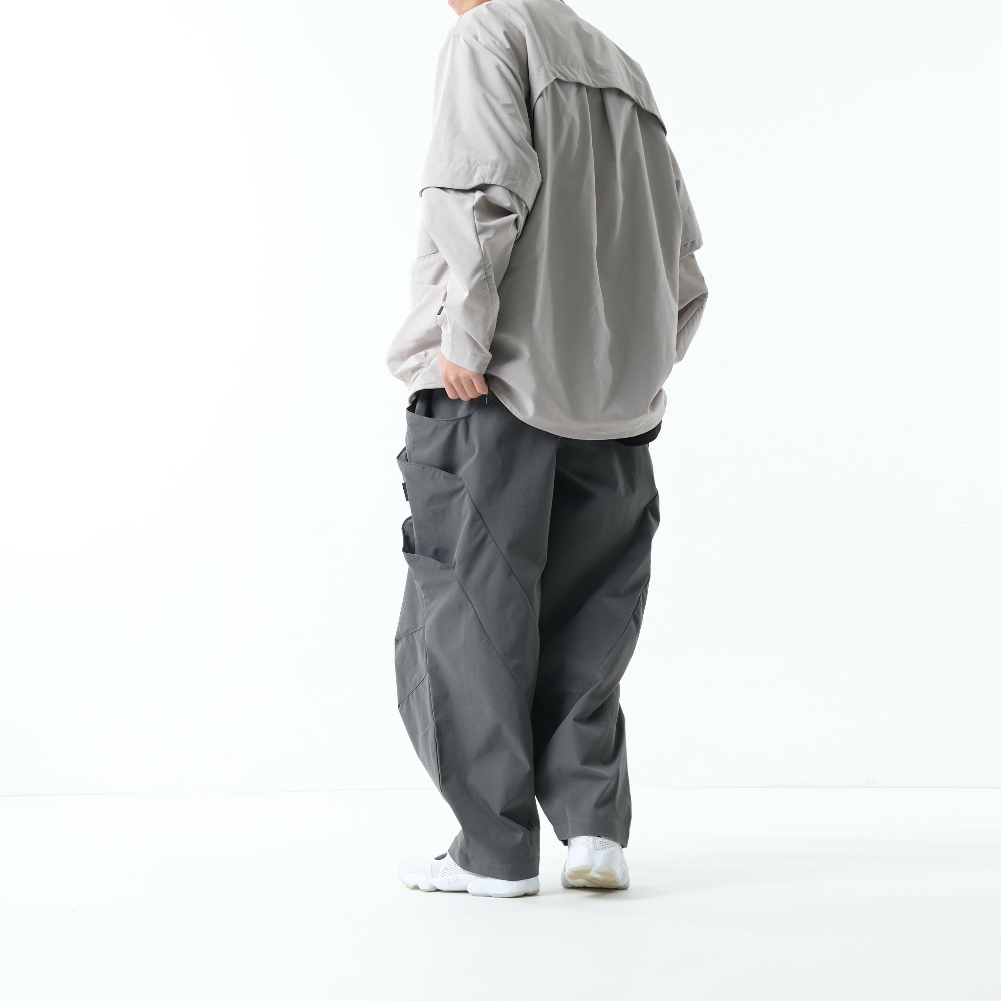 Capsule Series / CB103 3-layer Pocket Loose Pants (Grey)