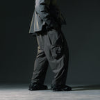 AW22 / 07 —  P22-122 3-way Expandable Relaxed Pants (Green)