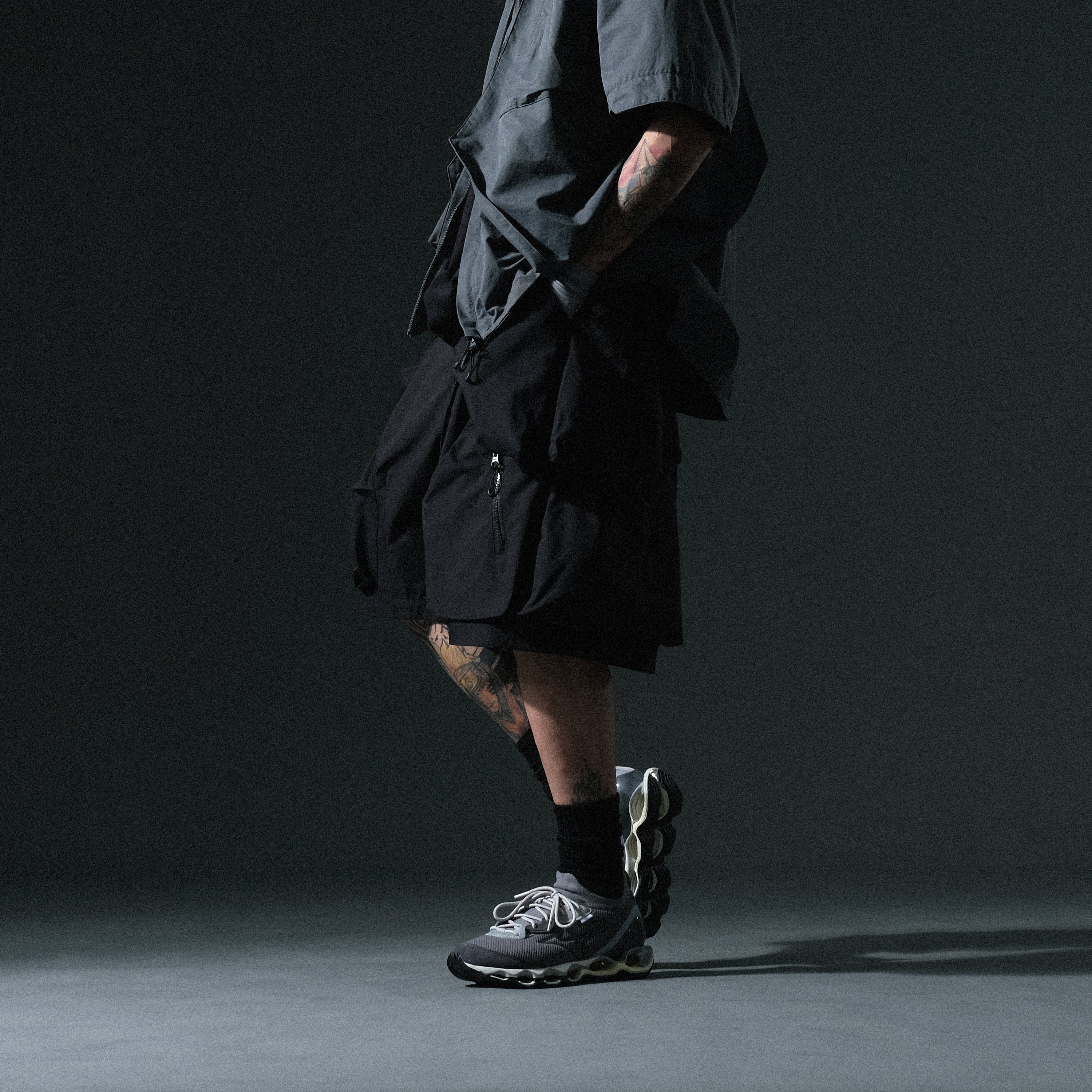 SS23 / 04 —  S23-066 2-Layer Loose Short (Black)