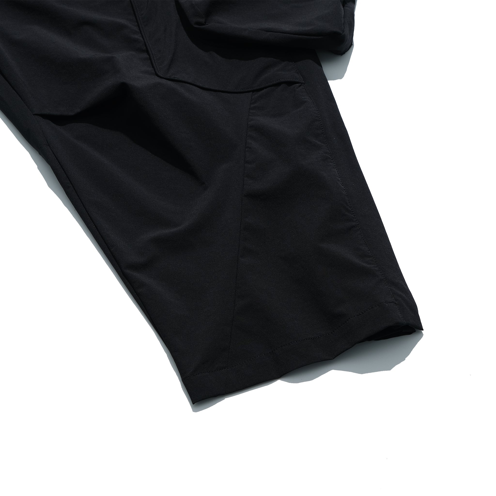 Capsule 01 / CB116 Nylon 80% Adjustable Pants (Black)