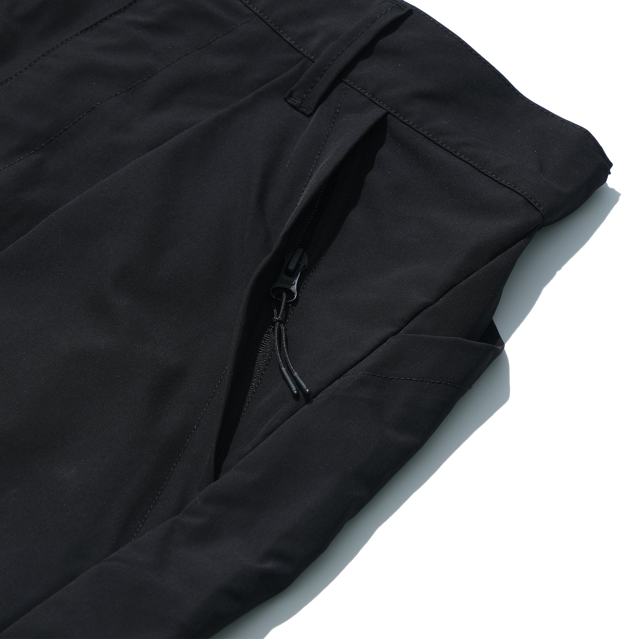 Capsule 03 / CS104 Nylon  Parallelogram Shorts (Black)
