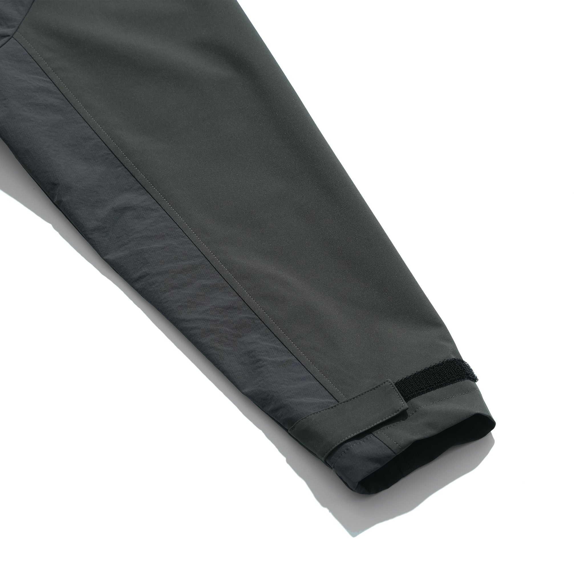 Capsule 02 / CSJ-003 Windproof softshell Jacket (Forest)