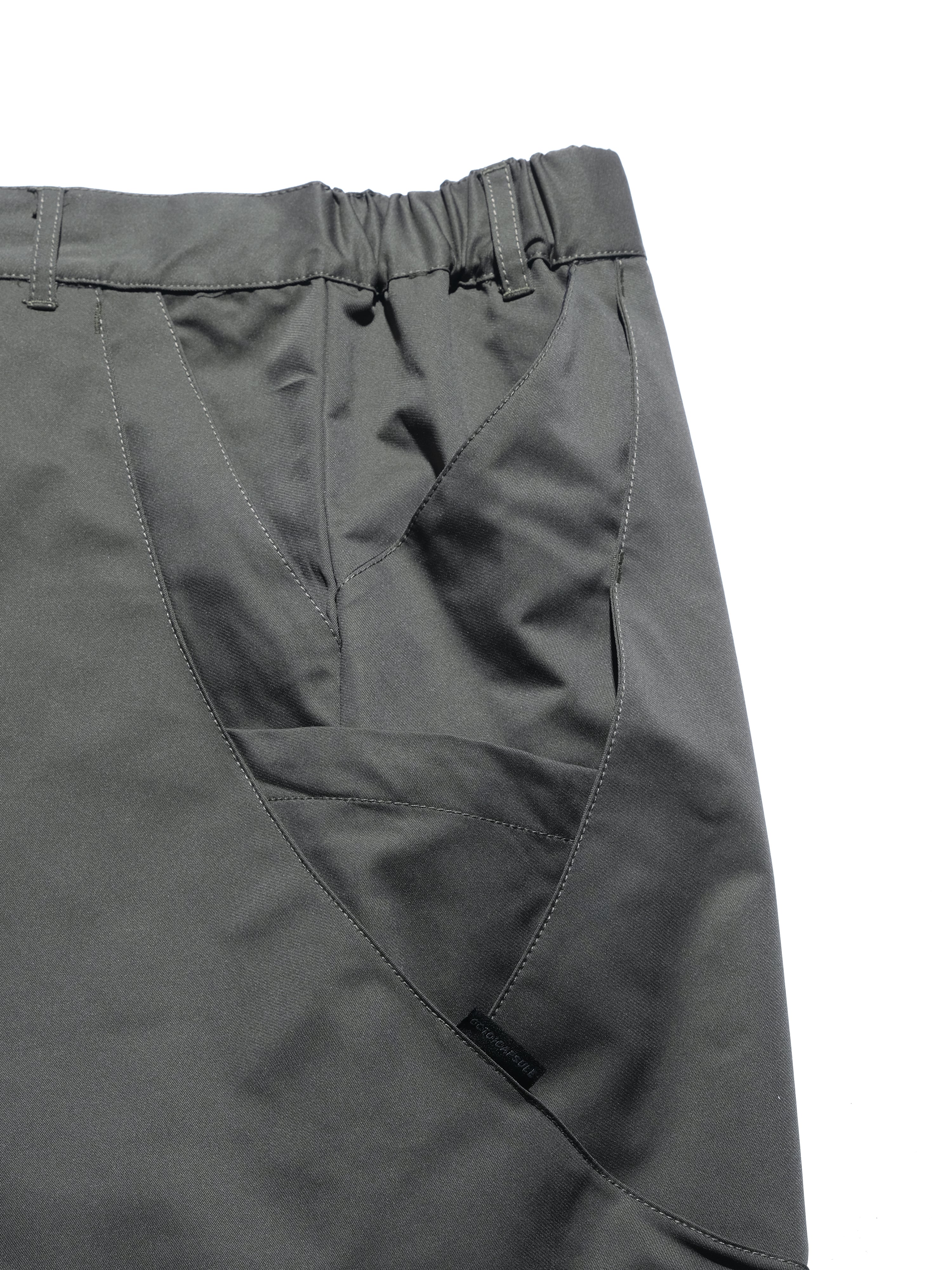 Capsule 01 / CSS-106 Multi Hidden Pocket Shorts (Green)