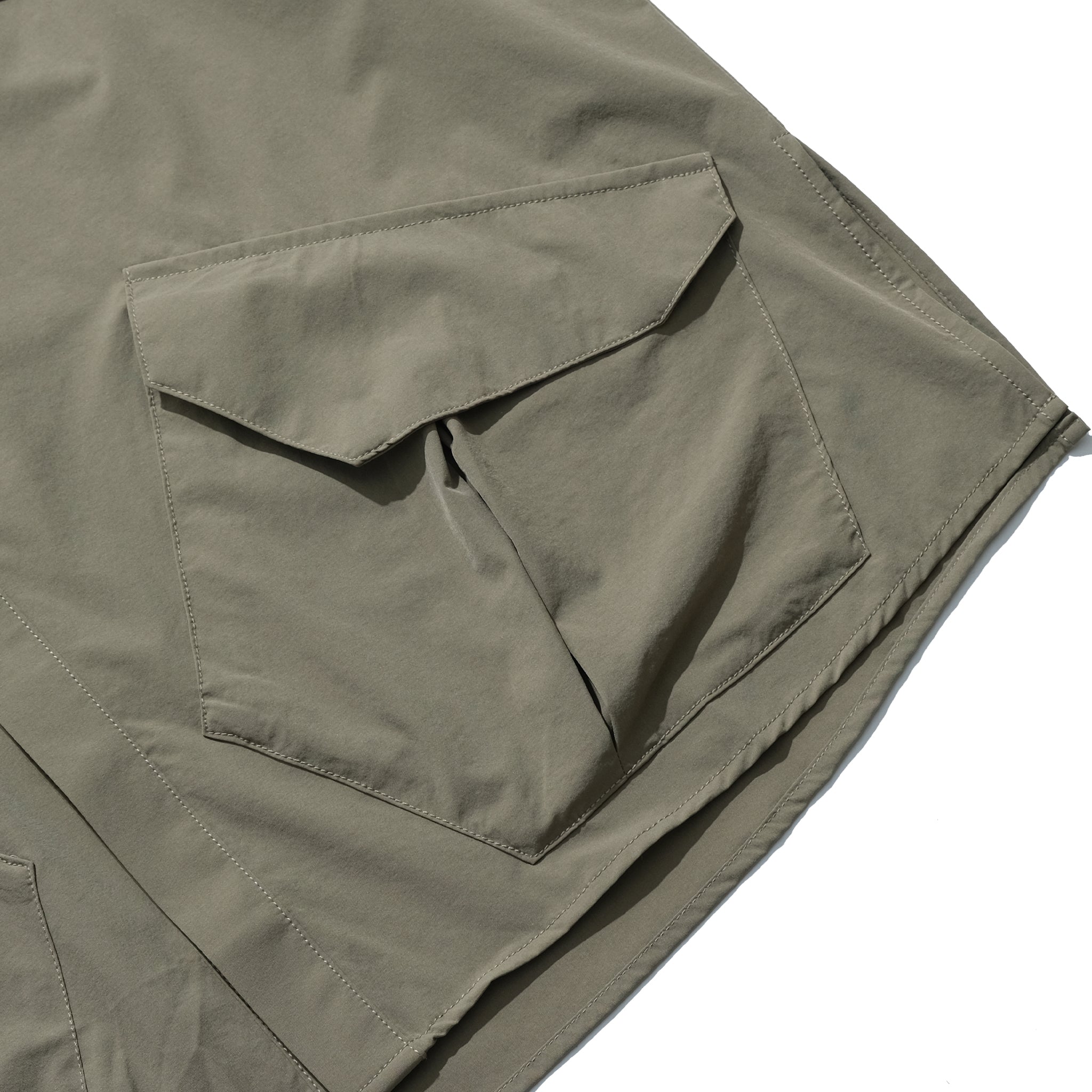 Capsule 01 /  CT010 Nylon Pocket Shirt (Khaki)