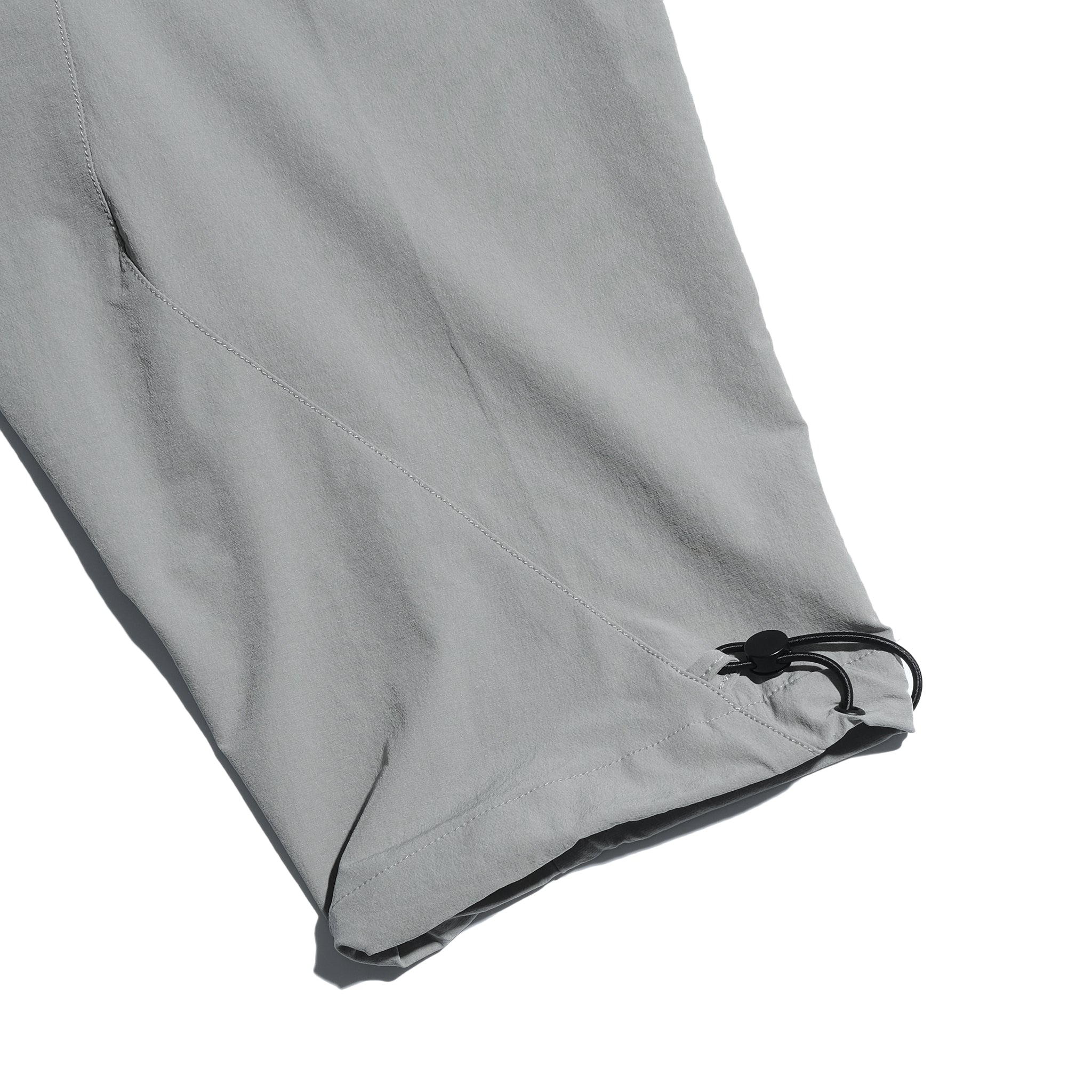 Capsule 01 / CSP-121 Double Layered Cargo Pocket Nylon Pants (Ivory Grey)