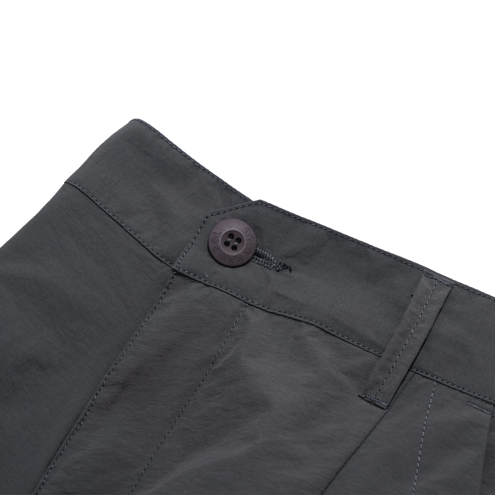 Capsule 02 / CS102 Nylon Layer Pocket Shorts (Gauntlet Green)