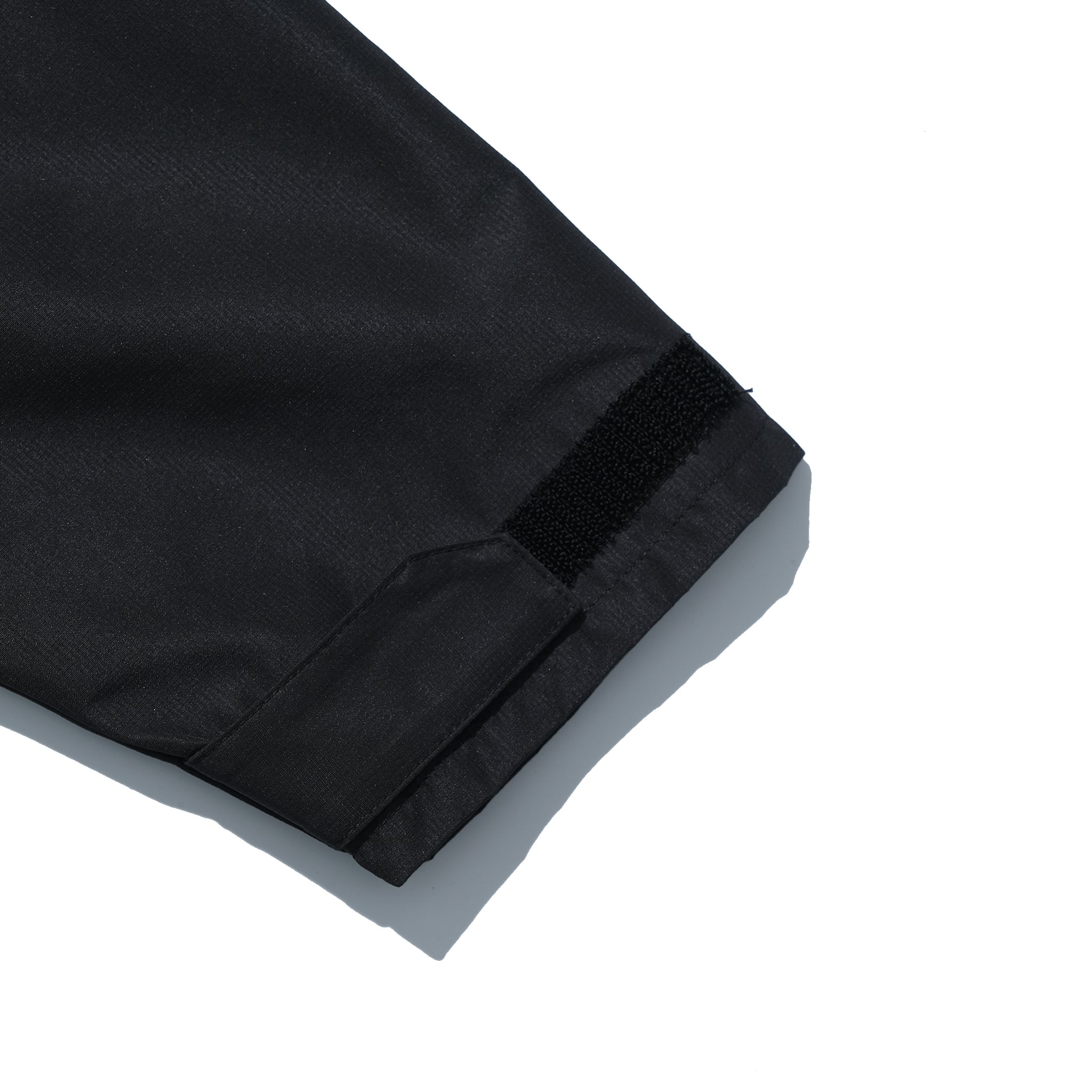 Capsule 01 / CSJ-001 Dual Pocket Windbreaker (Black)