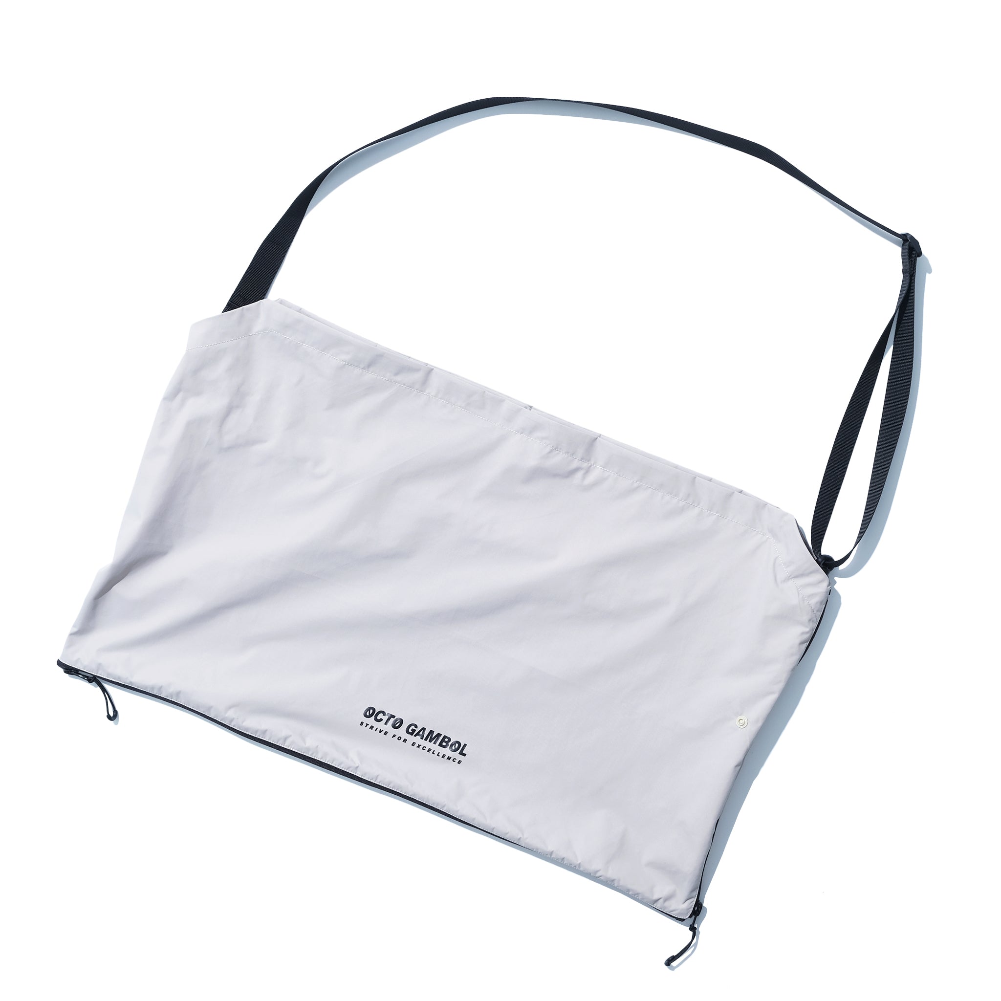AW22 / 03 — J22-022 Expandable Crossbag Windbreaker (Ivory Grey)